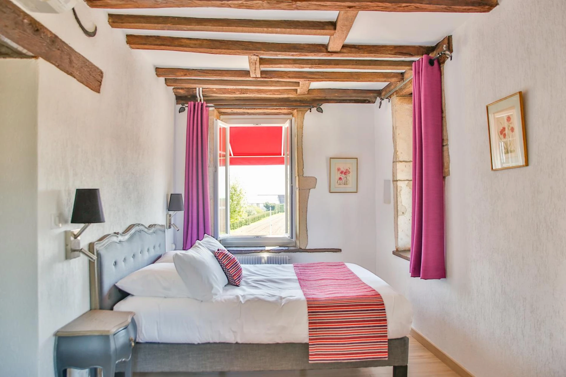 Chambre disponible pour un séminaire d'entreprise à Le Moulin d'Hauterive - Saint-Gervais-en-Vallière