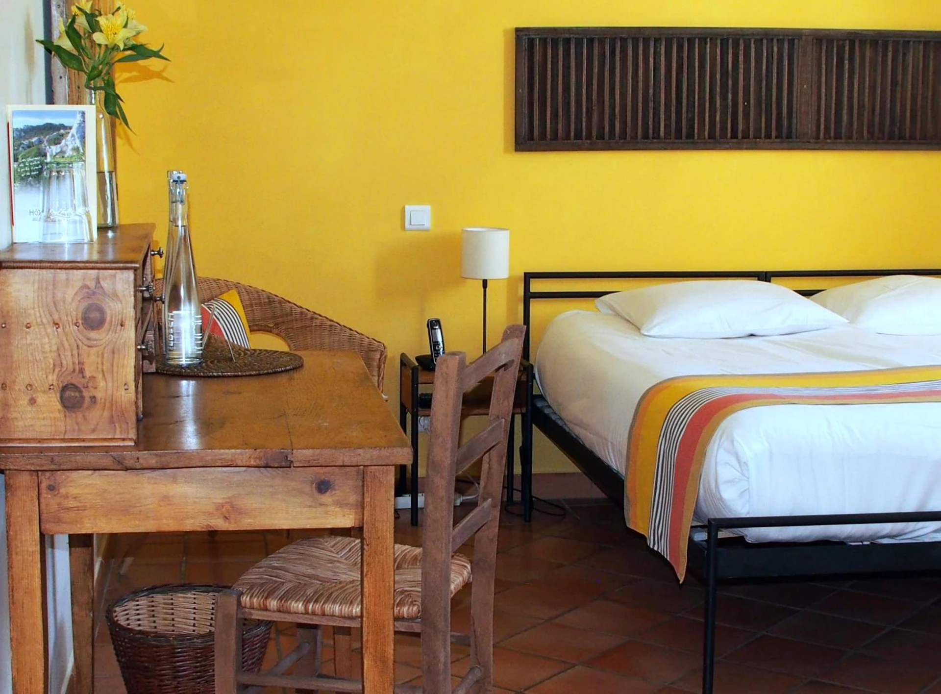 Chambre disponible pour un séminaire d'entreprise à Hotel Le Moulin du Château - Saint-Laurent-du-Verdon