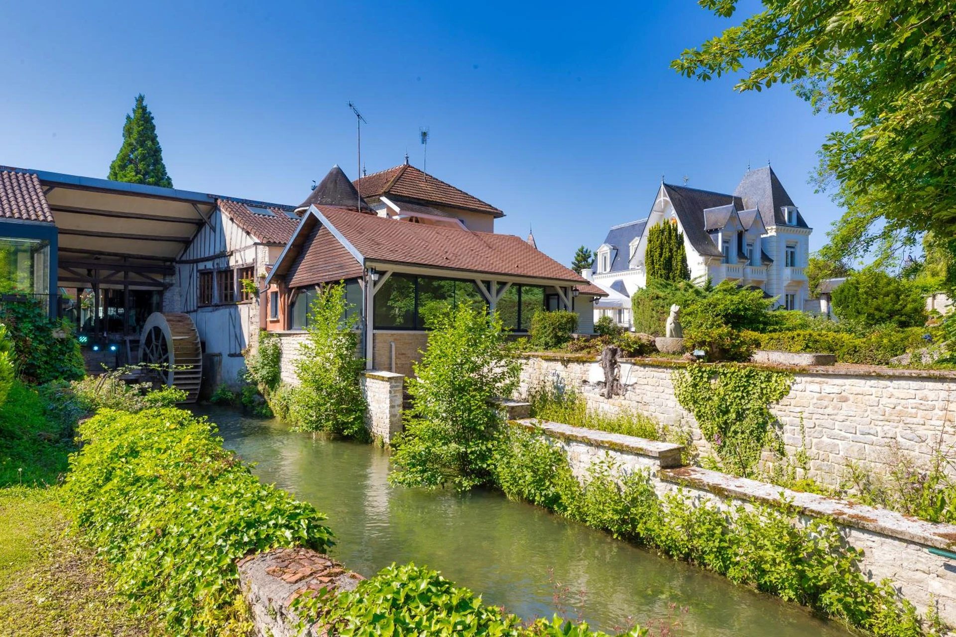 Organiser un séminaire d'entreprise : Le Moulin Du Landion Hôtel et Spa à dolancourt
