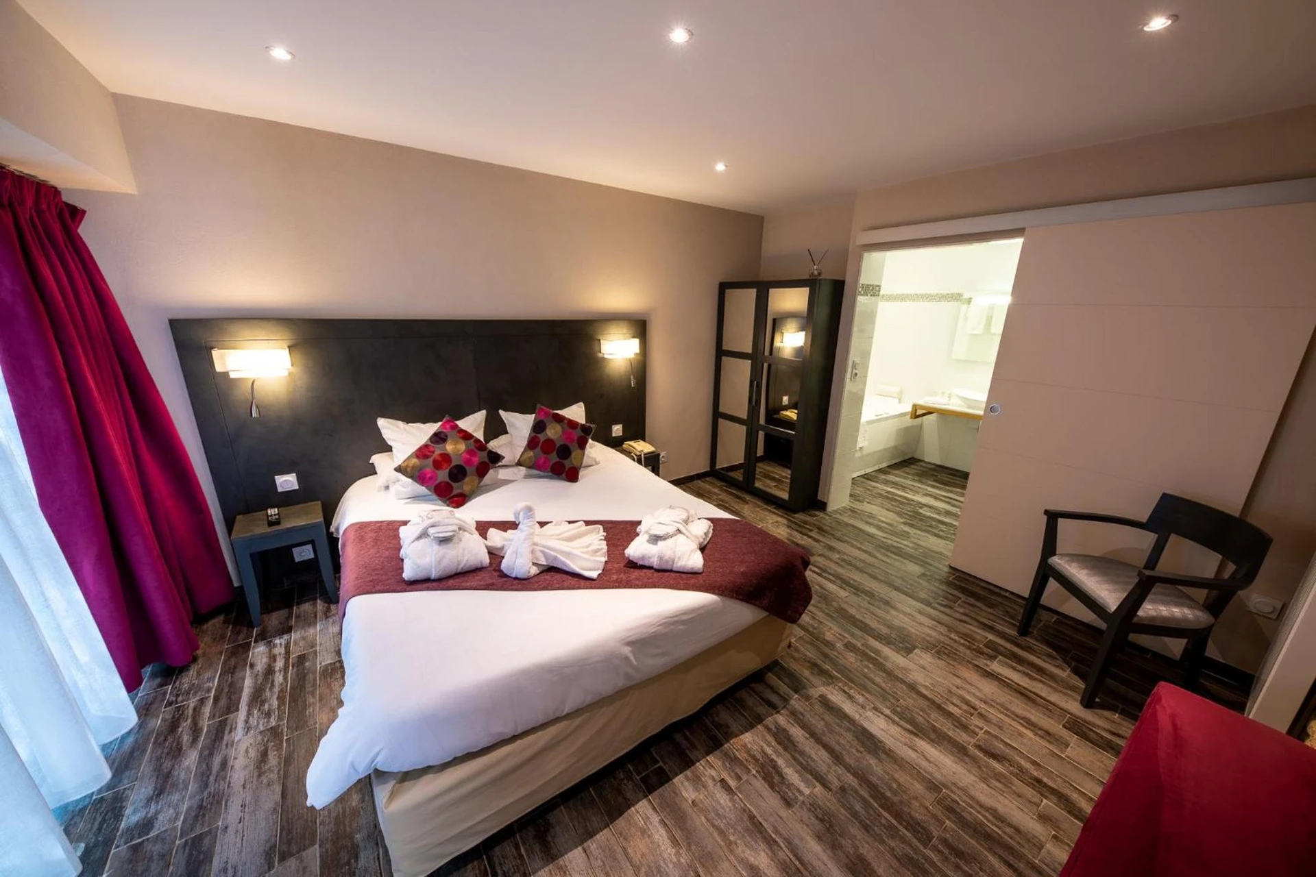 Chambre disponible pour un séminaire d'entreprise à Le Moulin Du Landion Hôtel et Spa - Dolancourt