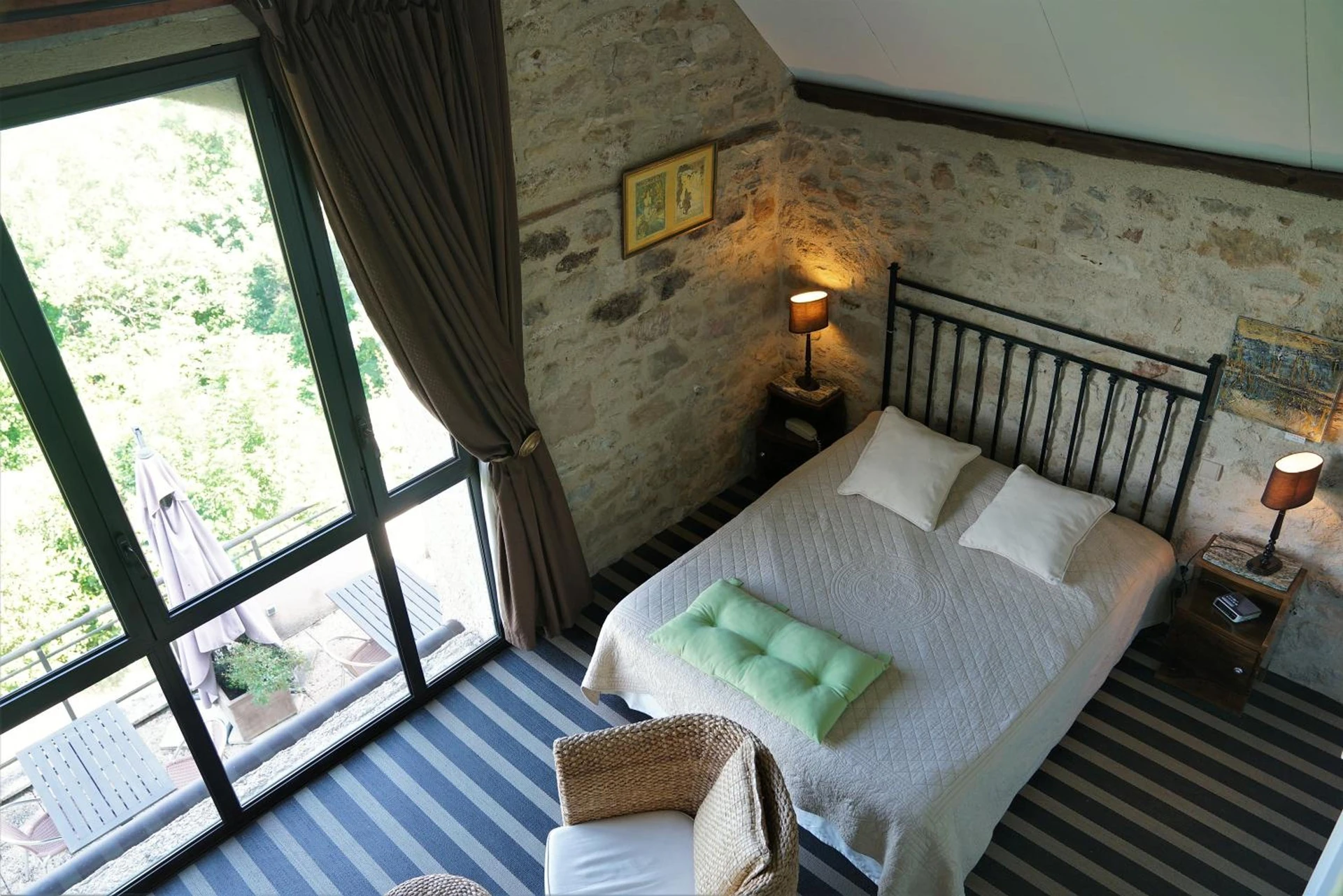 Chambre disponible pour un séminaire d'entreprise à Hôtel Restaurant Le Mûrier de Viels - Grand Figeac - Causse et Diege