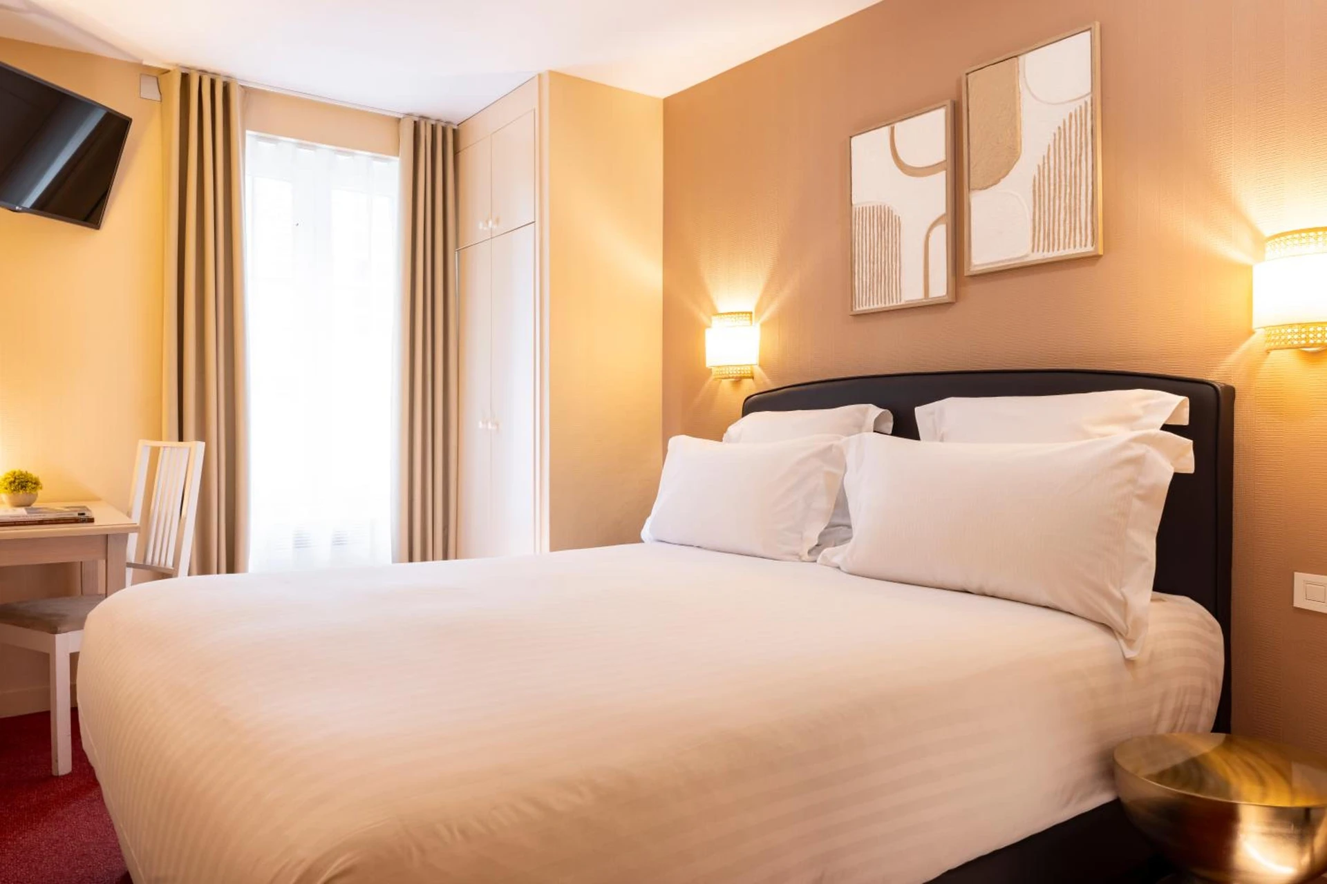 Chambre disponible pour un séminaire d'entreprise à Hôtel Le Nautilus - Saint-Malo