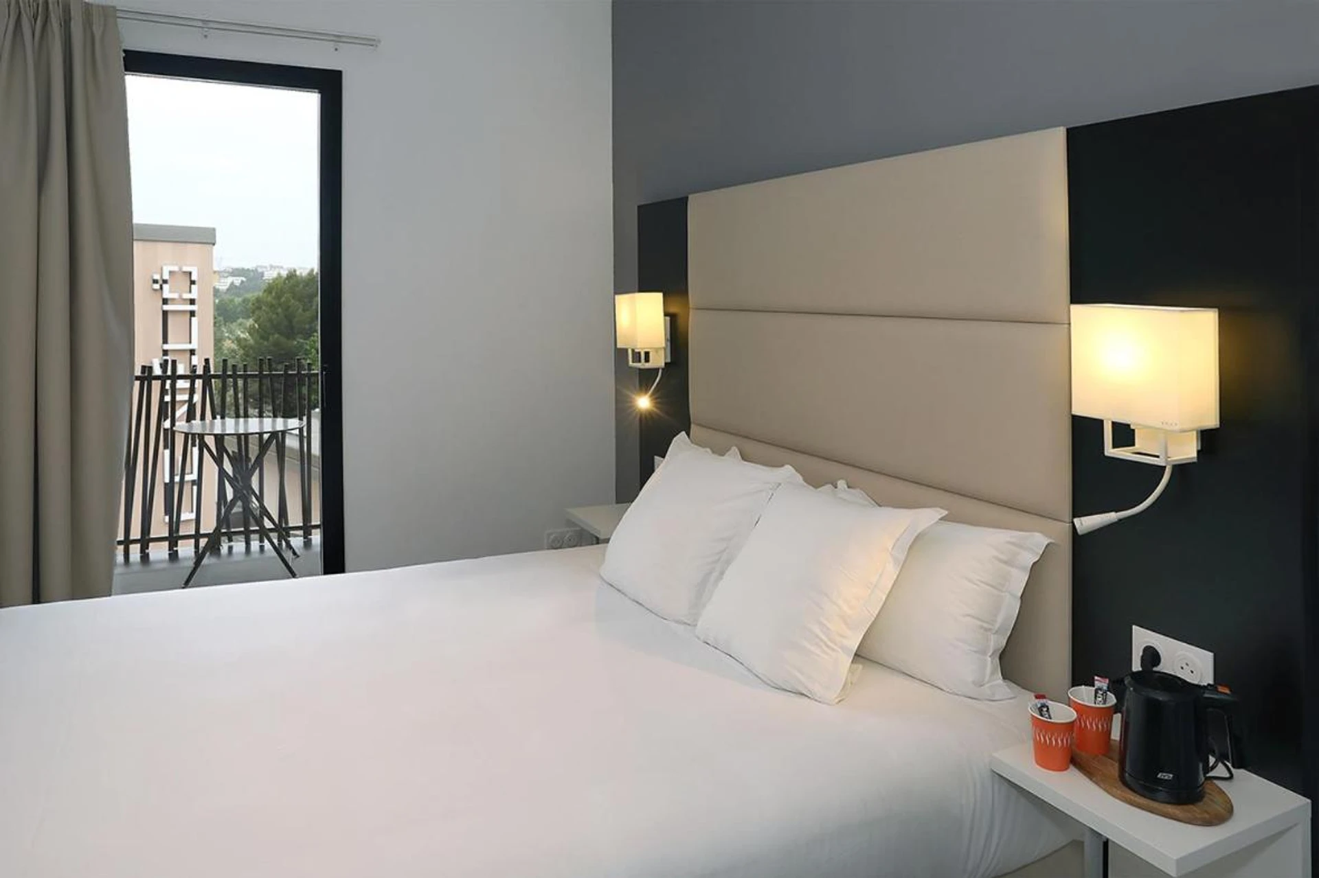 Chambre disponible pour un séminaire d'entreprise à Le Néliö - Aix-en-Provence