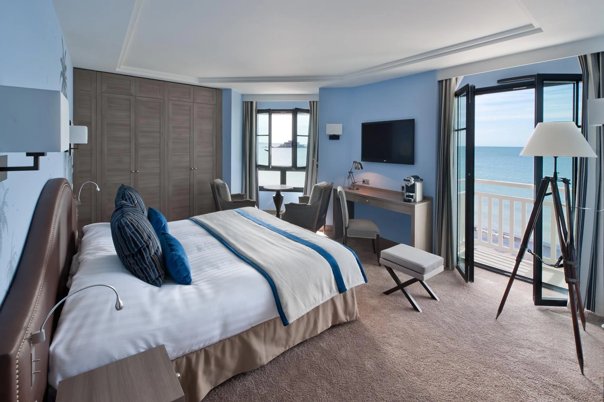 Chambre à Hôtel Le Nouveau Monde - Organiser un séminaire d'entreprise à Saint-Malo