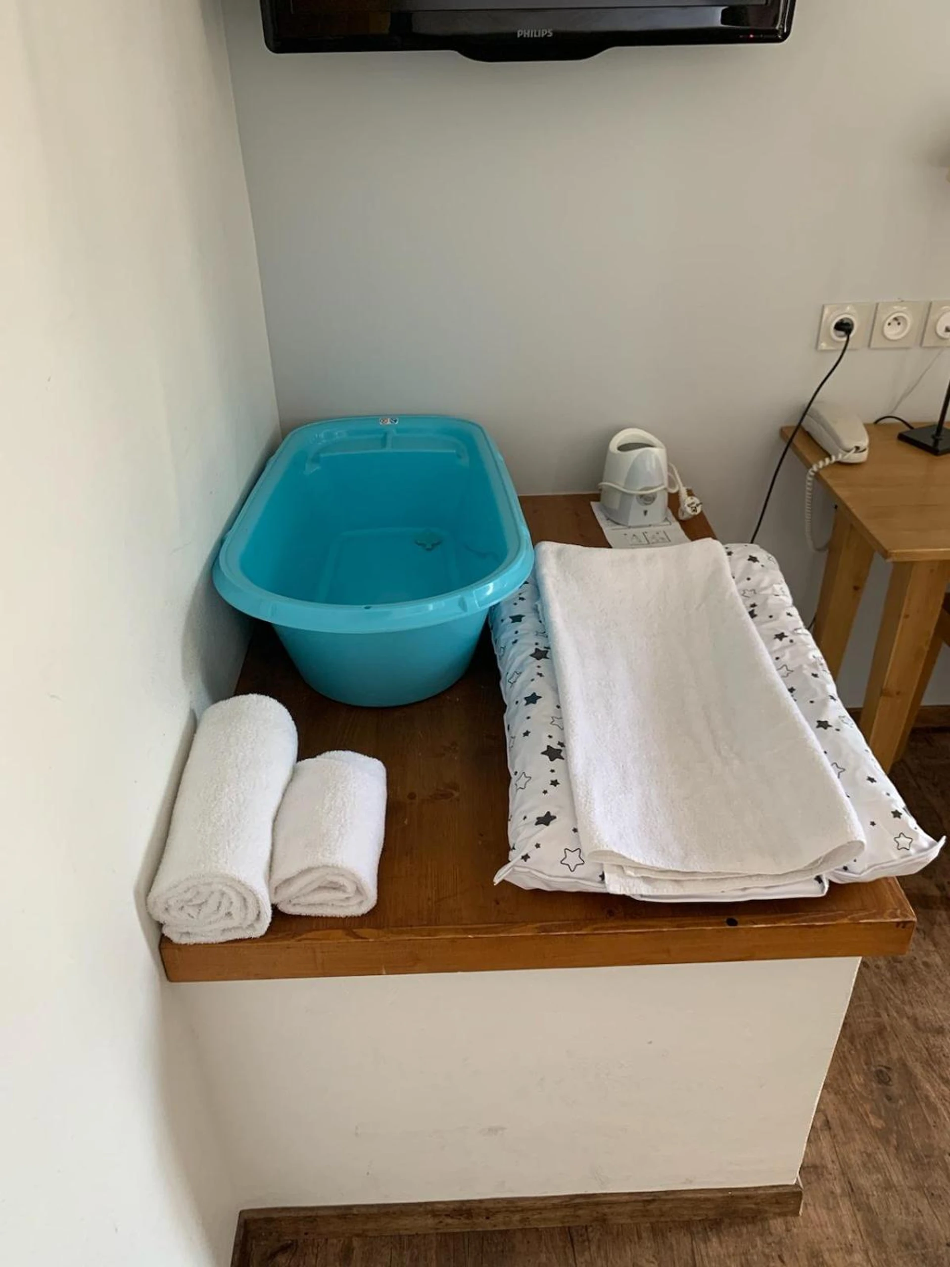 Chambre disponible pour un séminaire d'entreprise à Logis Hotel Le Nouvel - Portes-lès-Valence