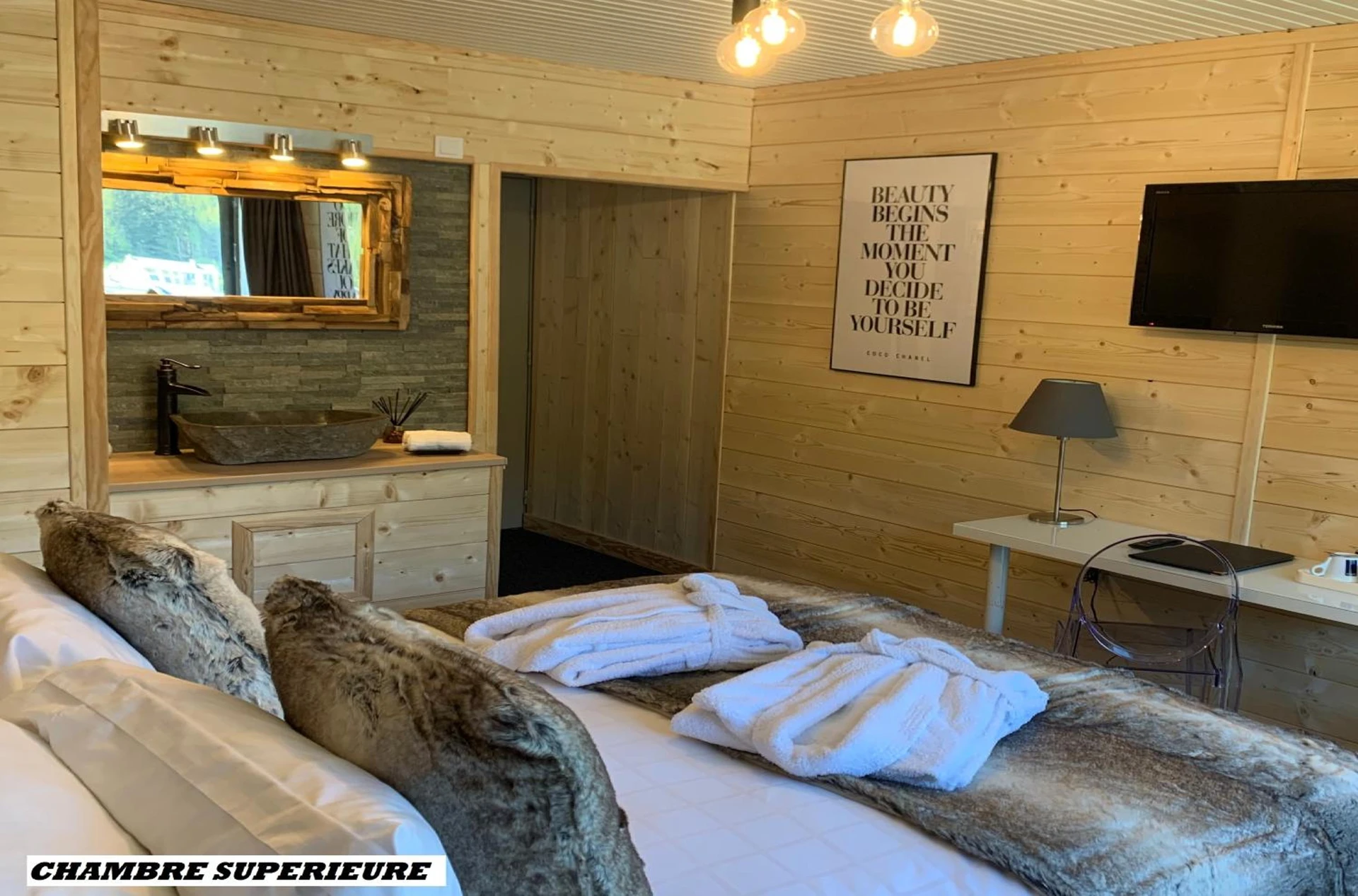 Chambre disponible pour un séminaire d'entreprise à Hotel Le Panorama - Le Mont-Dore