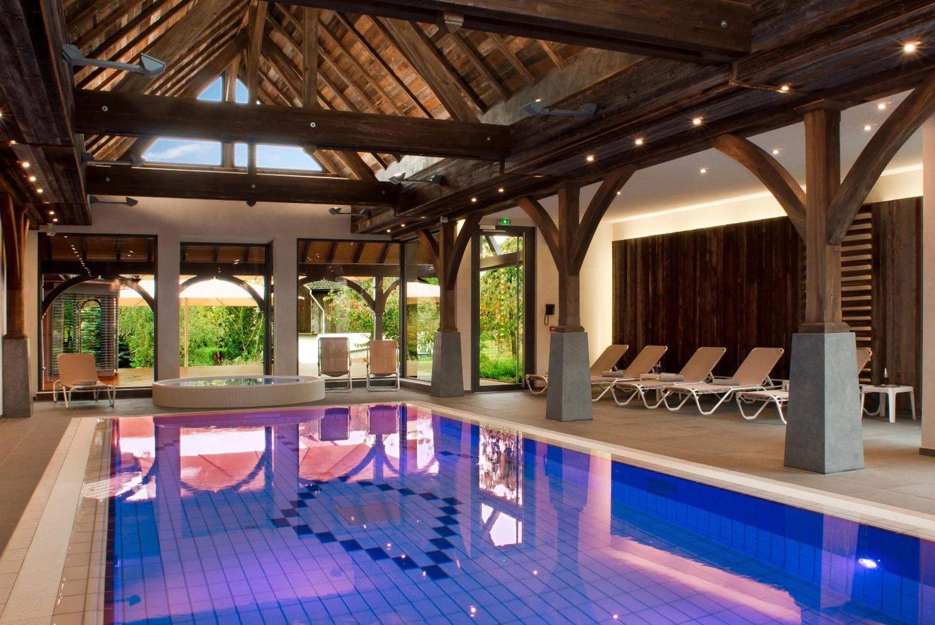 Organiser un séminaire d'entreprise : Logis Hotel Le Parc & Spa à saint-hippolyte