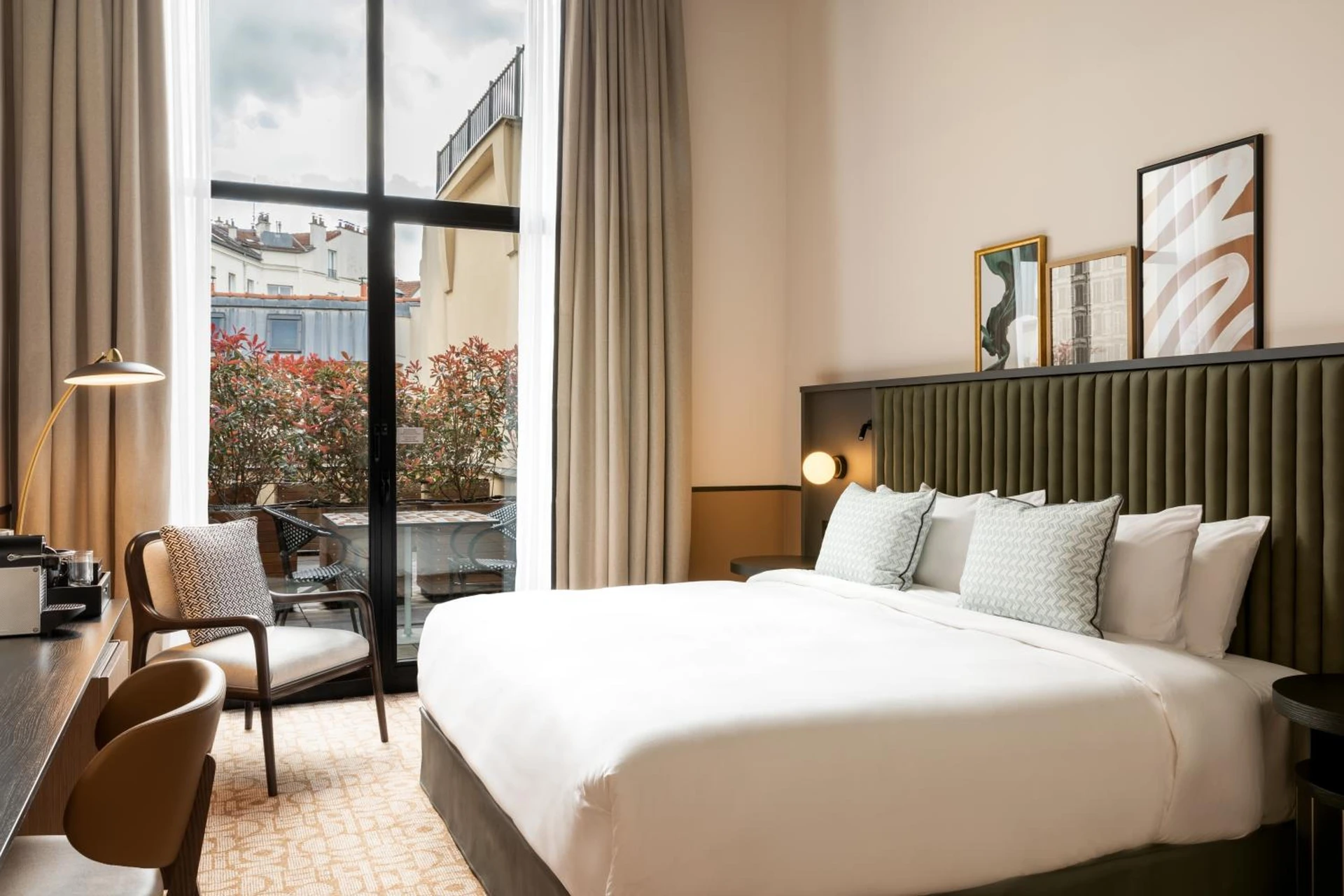 Chambre disponible pour un séminaire d'entreprise à Le Parchamp, a Tribute Portfolio Hotel, Paris Boulogne - Boulogne-Billancourt