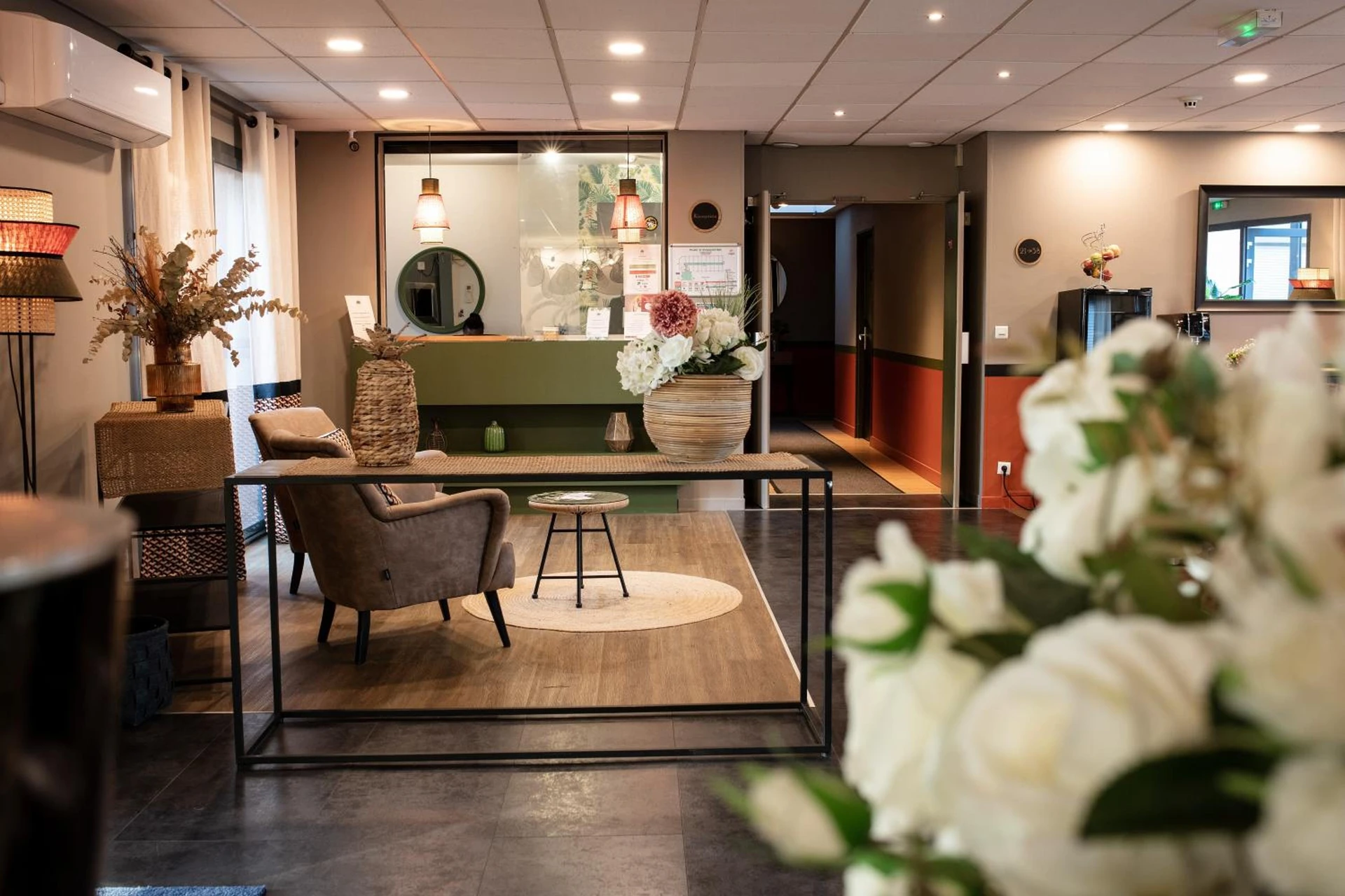 Organiser un séminaire d'entreprise : Hôtel & Séminaire Le Patio Occitan - Toulouse Ouest - La Ramée à cugnaux