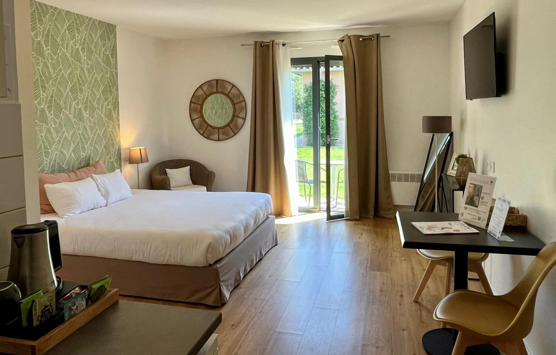 Chambre disponible pour un séminaire d'entreprise à Hôtel & Séminaire Le Patio Occitan - Toulouse Ouest - La Ramée - Cugnaux