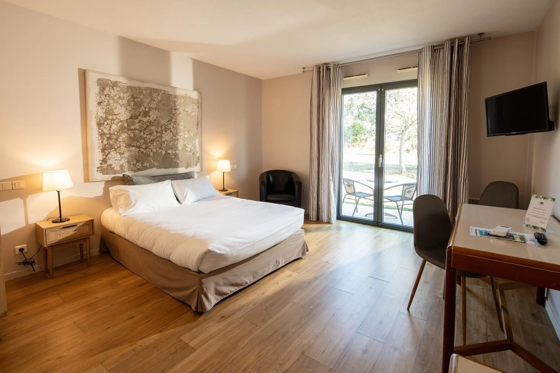 Chambre disponible pour un séminaire d'entreprise à Hôtel & Séminaire Le Patio Occitan - Toulouse Ouest - La Ramée - Cugnaux