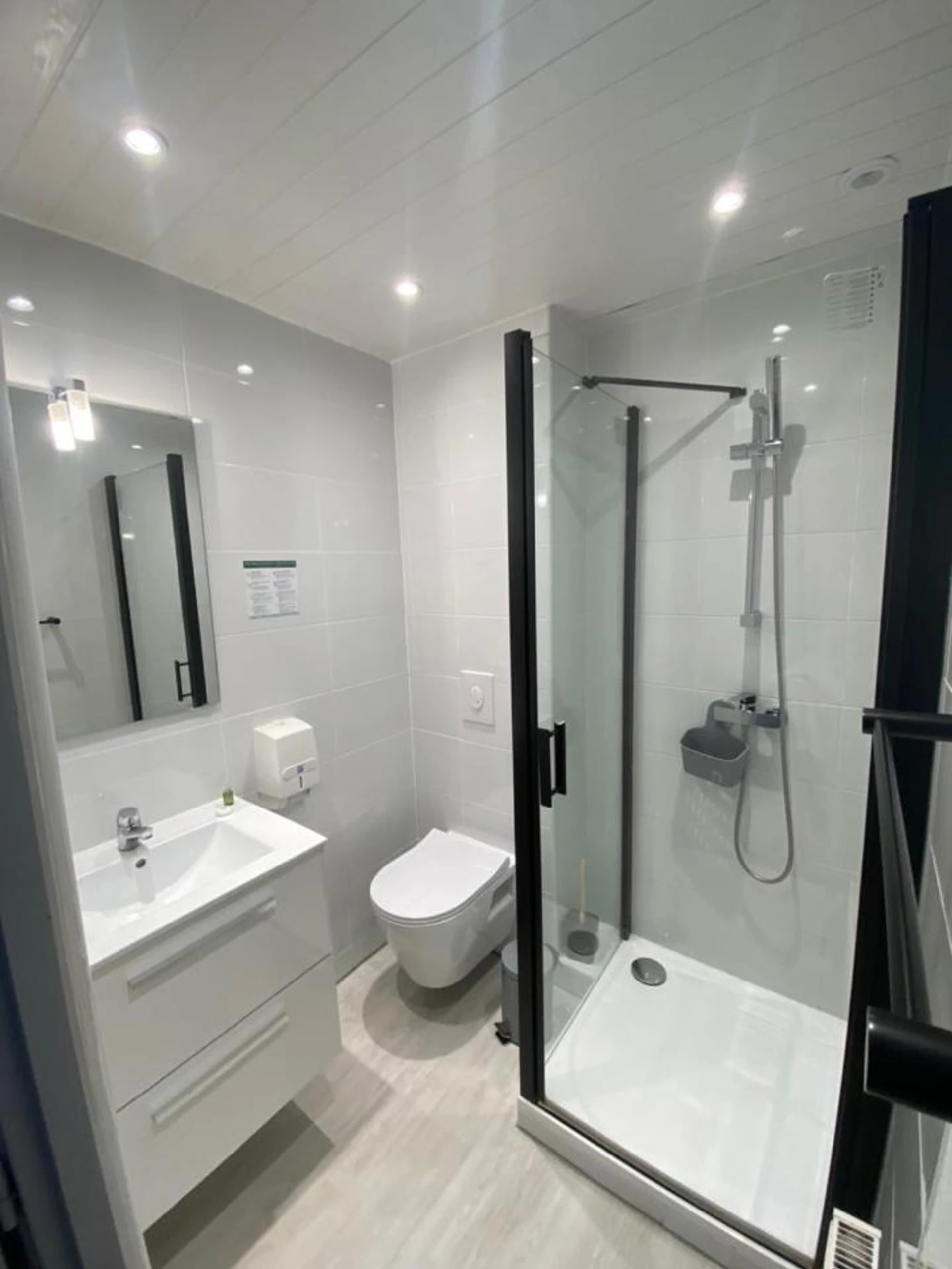 Organiser un séminaire d'entreprise : Hotel Le Pelican à charleville-mezieres