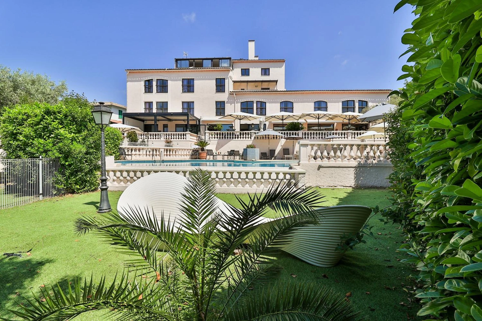 Organiser un séminaire d'entreprise : Hotel & Restaurant Perla Riviera à villeneuve-loubet
