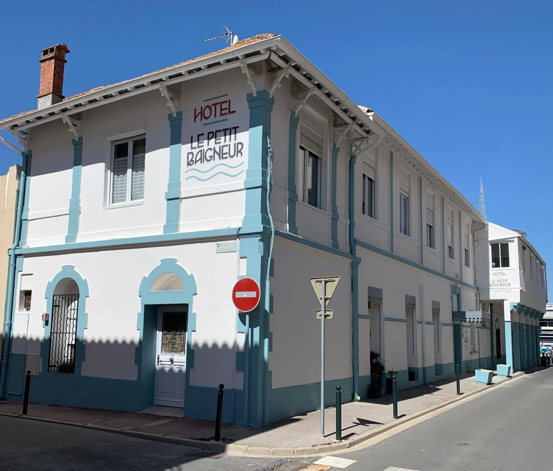 Organiser un séminaire d'entreprise : Hotel Le Petit Baigneur Palavas Plage à palavas-les-flots