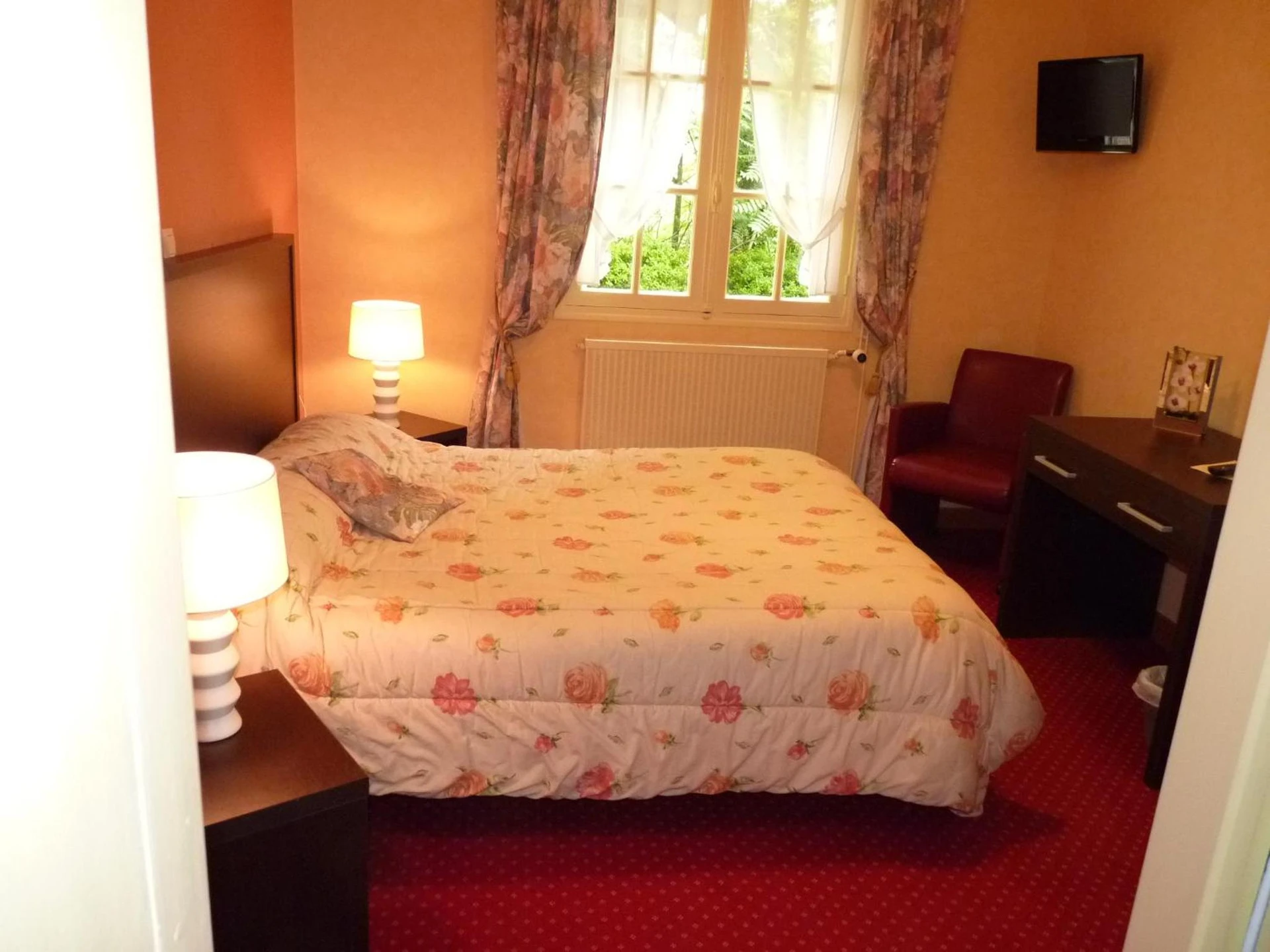 Magnifique chambre pour un séminaire d'entreprise à Le Petit Chaperon Rouge - Coux-et-Bigaroque