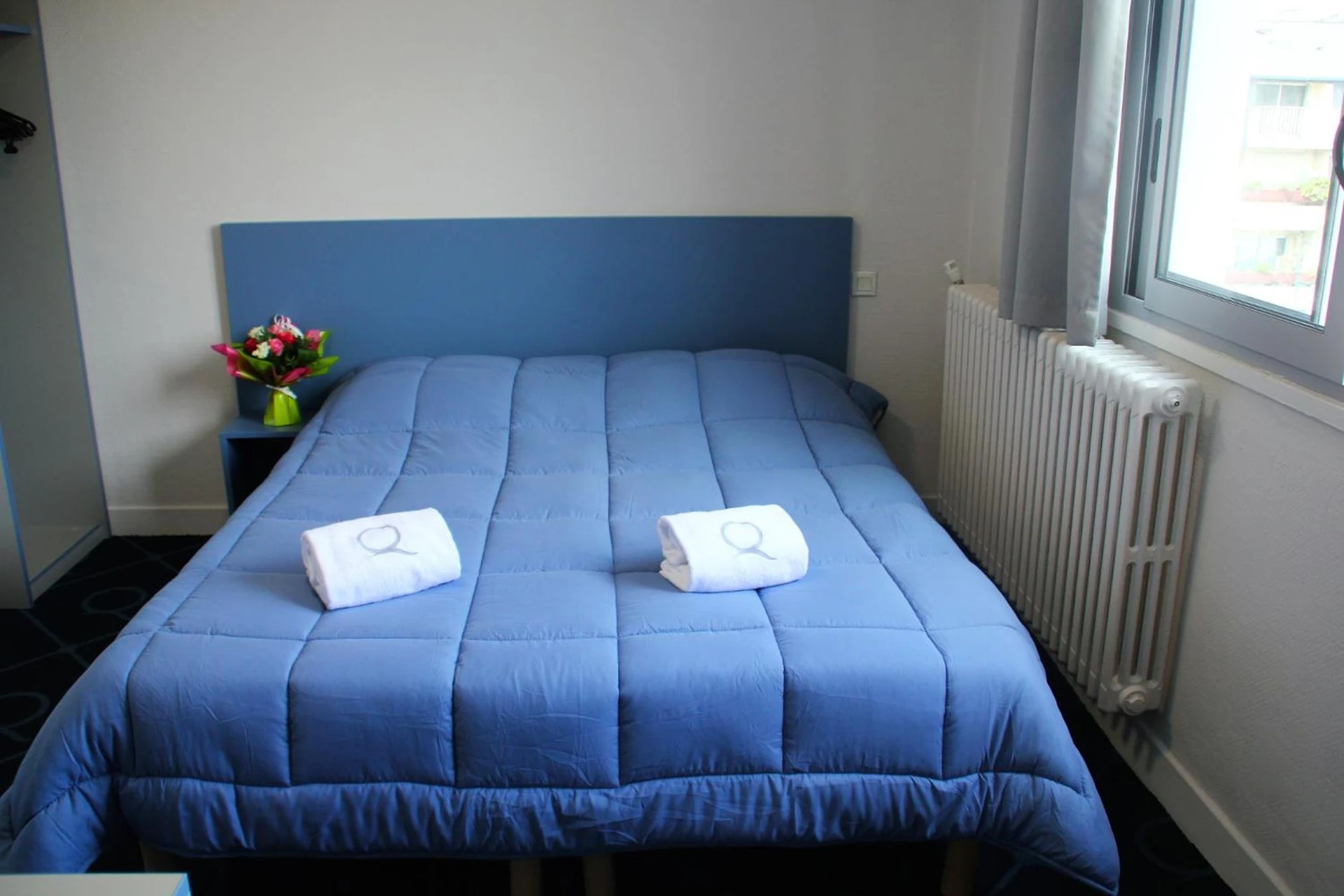 Chambre disponible pour un séminaire d'entreprise à Le Petit Majestic - Lourdes