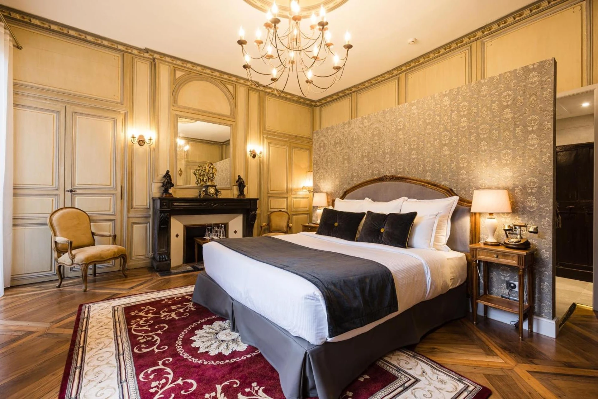 Chambre disponible pour un séminaire d'entreprise à LE PETIT MANOIR - Sarlat-la-Canéda
