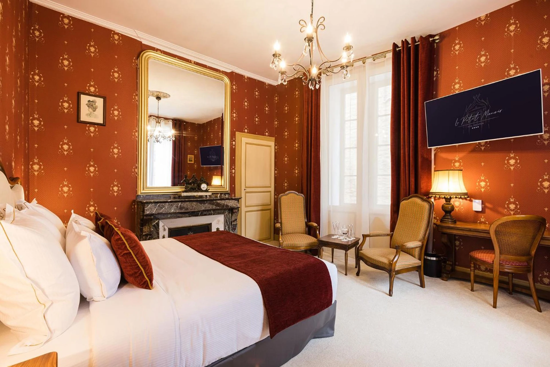 Magnifique chambre pour un séminaire d'entreprise à LE PETIT MANOIR - Sarlat-la-Canéda