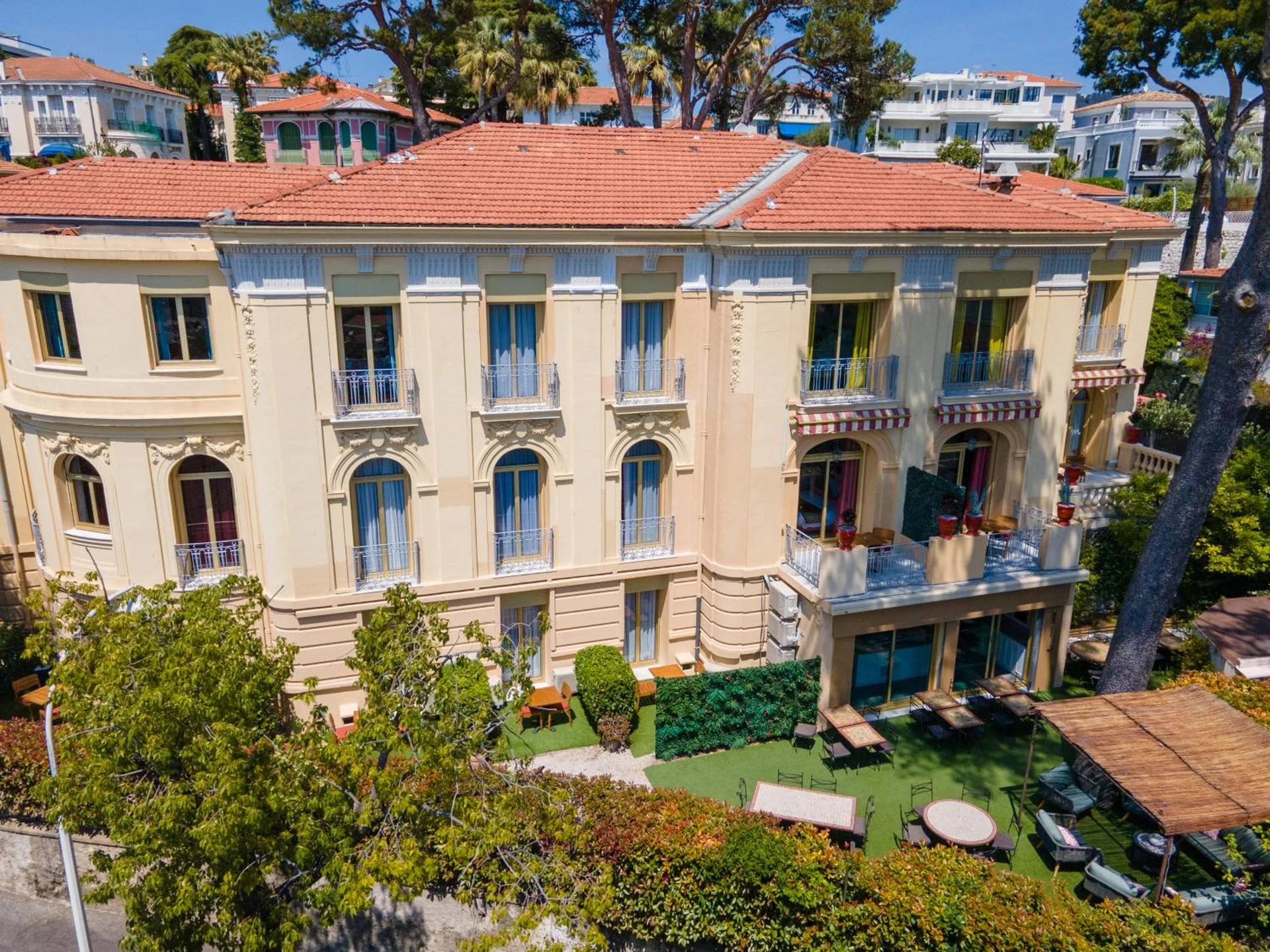 Salle de séminaire à Hôtel Petit Palais - Organiser un événement professionnel à Nice