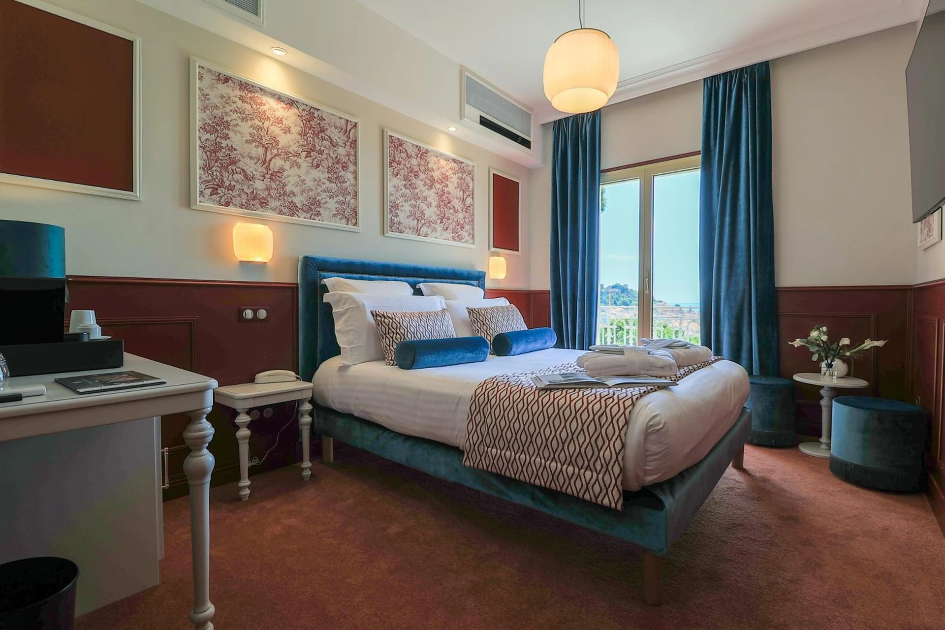 Magnifique chambre pour un séminaire d'entreprise à Hôtel Petit Palais - Nice