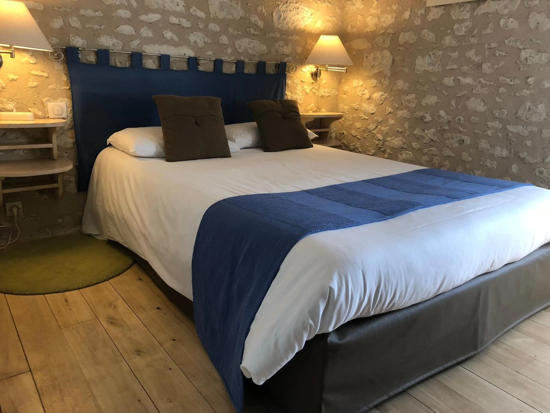Chambre disponible pour un séminaire d'entreprise à Le Pigeonnier du Perron Hôtel - Availles en Chatellerault