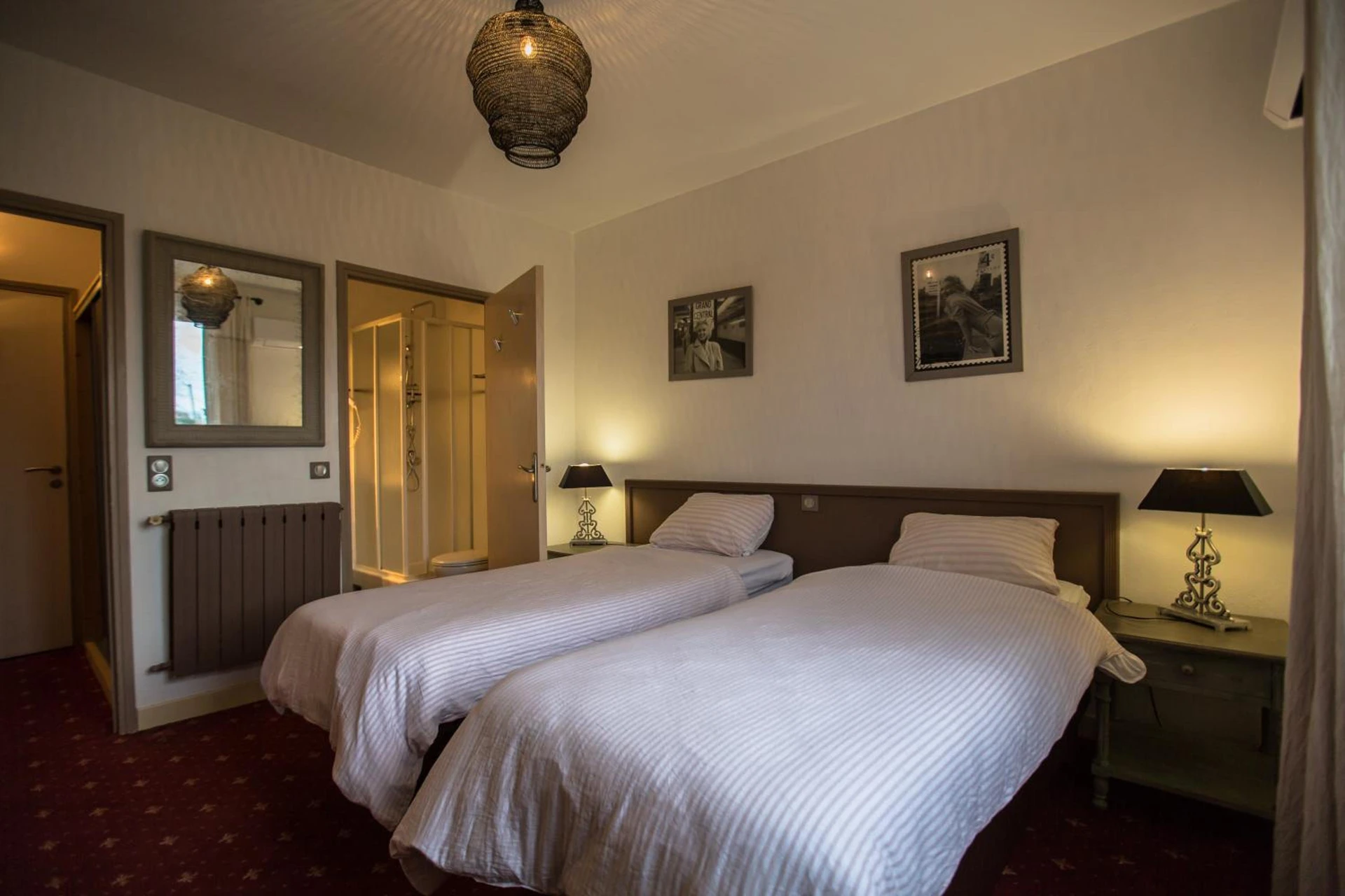 Magnifique chambre pour un séminaire d'entreprise à Le Plan B - Hôtel 3 étoiles - Restaurant - Ruoms