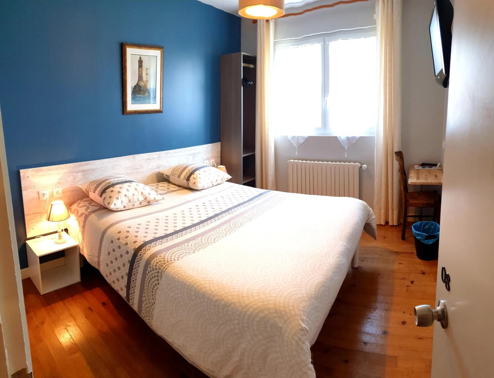 Chambre disponible pour un séminaire d'entreprise à Hôtel Le Poulmic - Lanvéoc