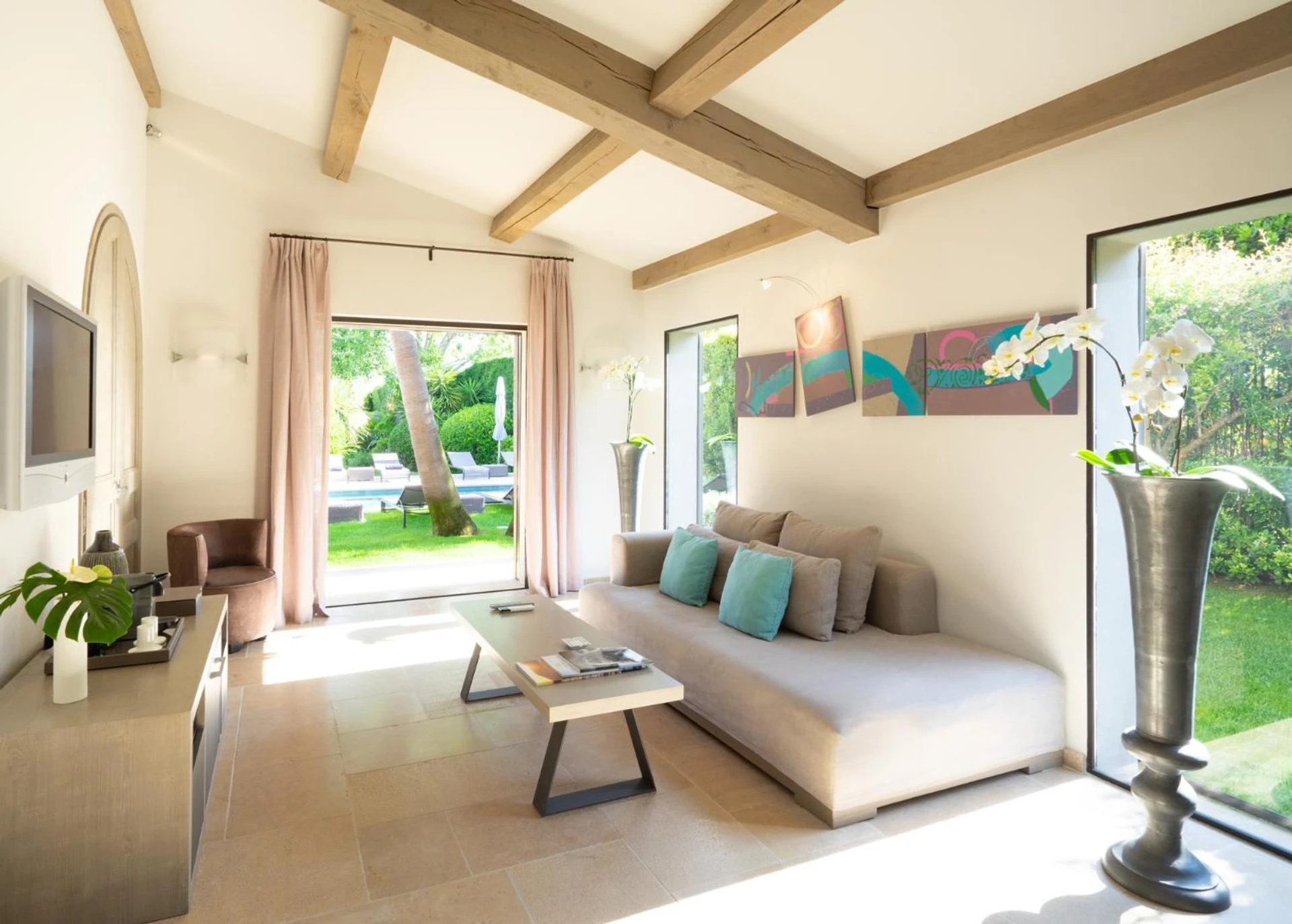 Ambiance de travail pour séminaire d'entreprise à Le Pre de la Mer - Saint-Tropez