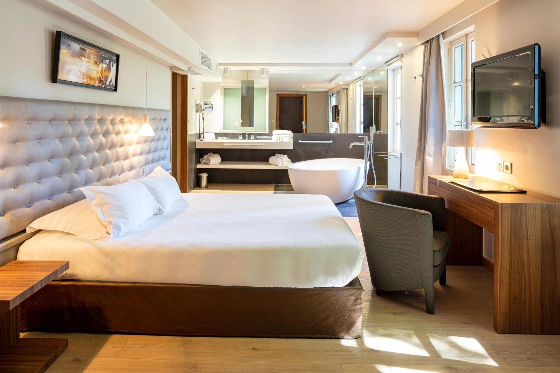 Chambre disponible pour un séminaire d'entreprise à Le Pré du Moulin - Maison Alonso - Hôtel & Restaurant - Sérignan-du-Comtat