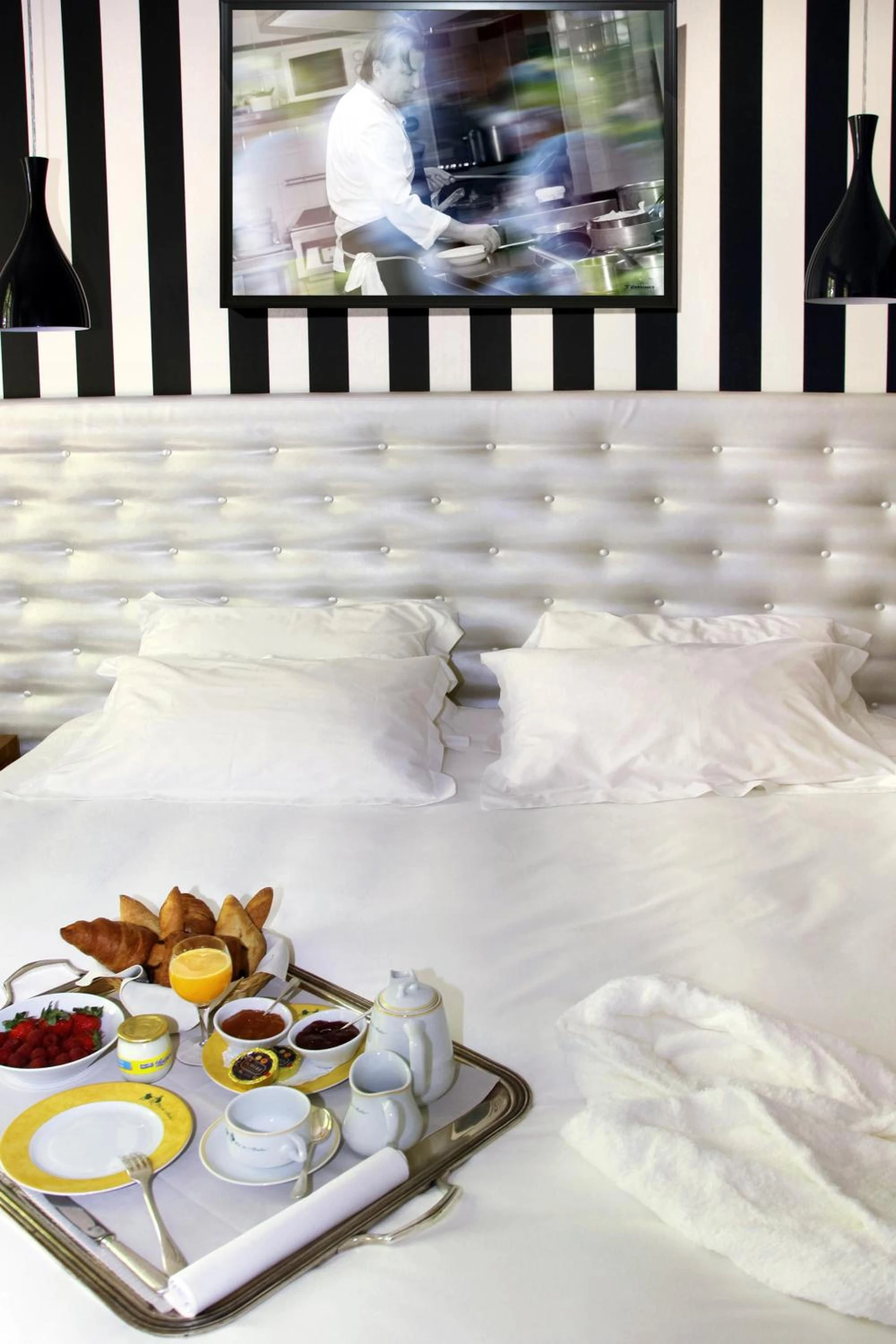 Magnifique chambre pour un séminaire d'entreprise à Le Pré du Moulin - Maison Alonso - Hôtel & Restaurant - Sérignan-du-Comtat