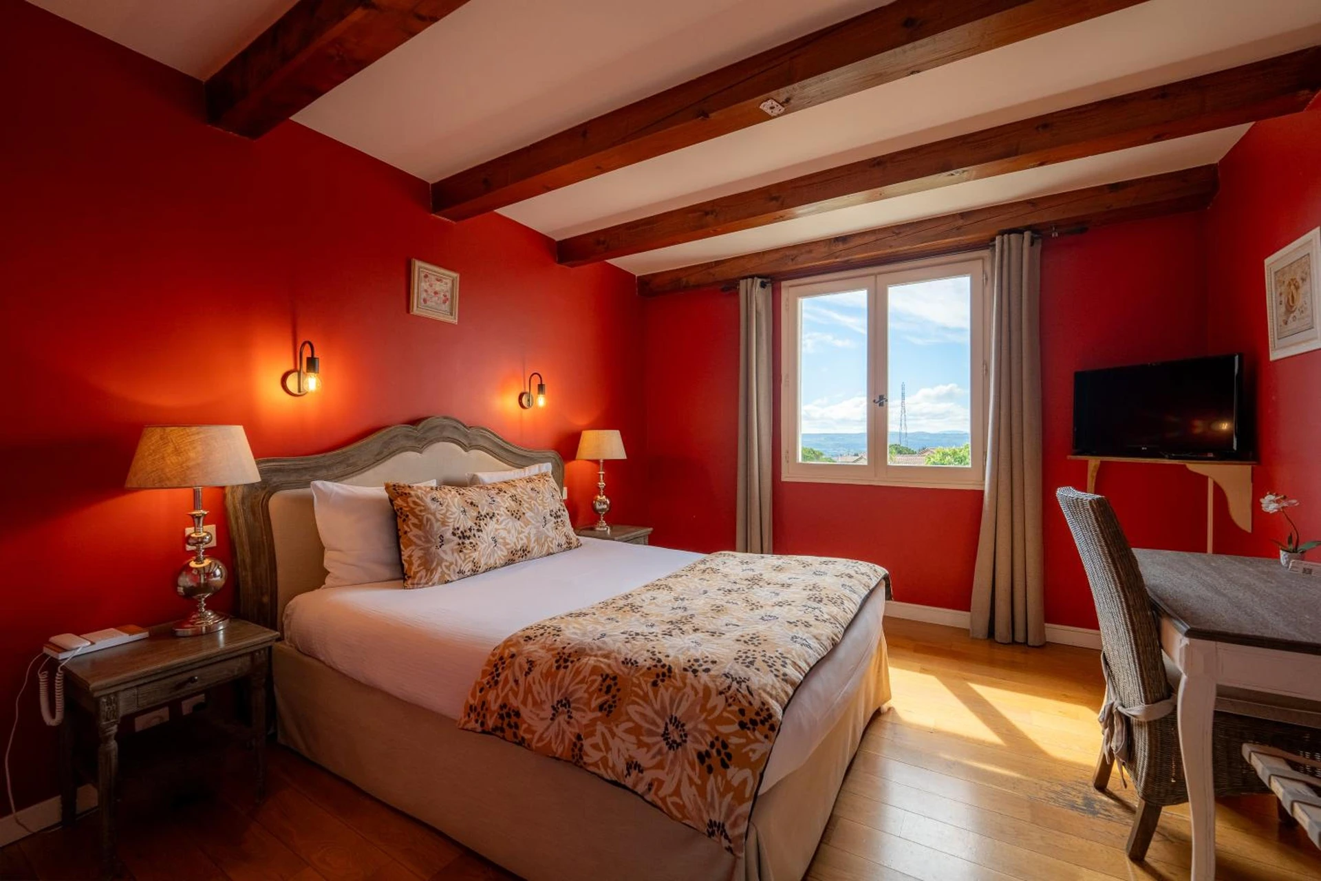 Chambre disponible pour un séminaire d'entreprise à Hôtel Le Pré Saint Michel - Manosque