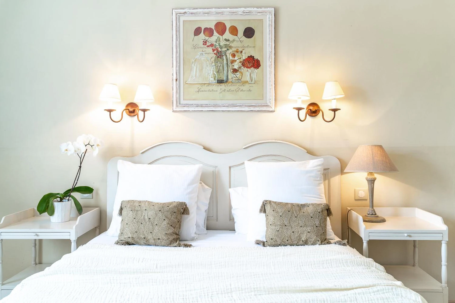 Chambre disponible pour un séminaire d'entreprise à Hôtel Le Pré Saint Michel - Manosque