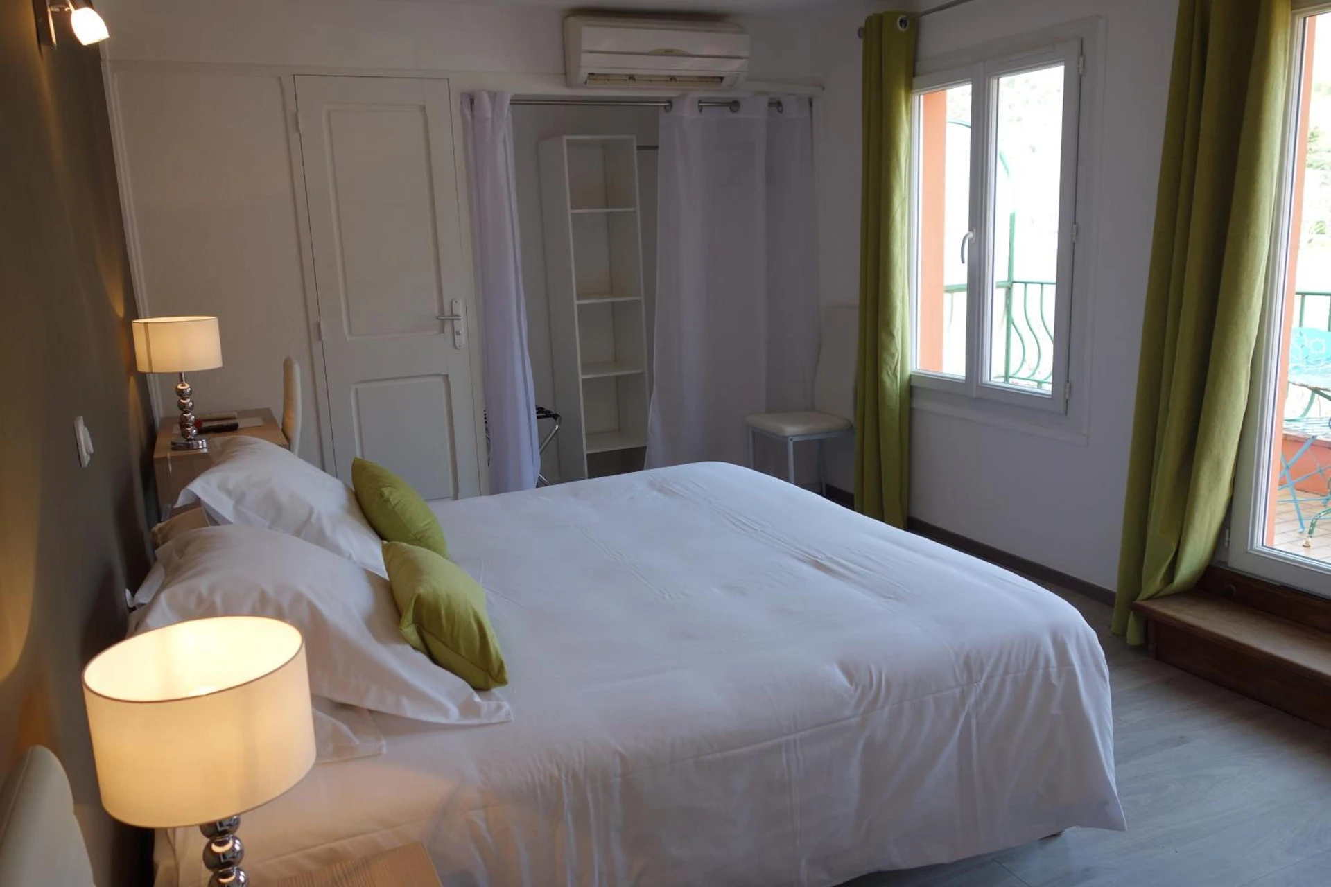 Chambre disponible pour un séminaire d'entreprise à Hotel le Préjoly - Saint-Vallier-de-Thiey