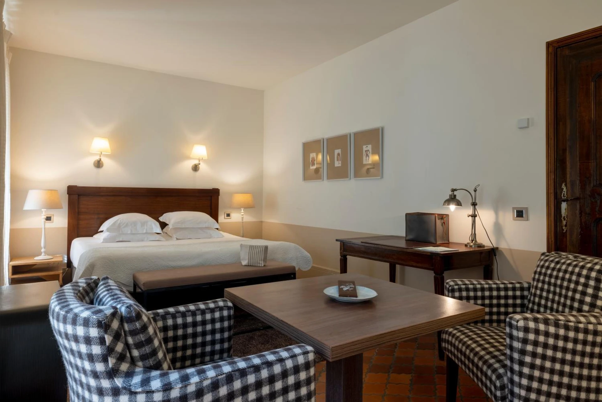 Chambre disponible pour un séminaire d'entreprise à Le Prieure - Villeneuve-lès-Avignon
