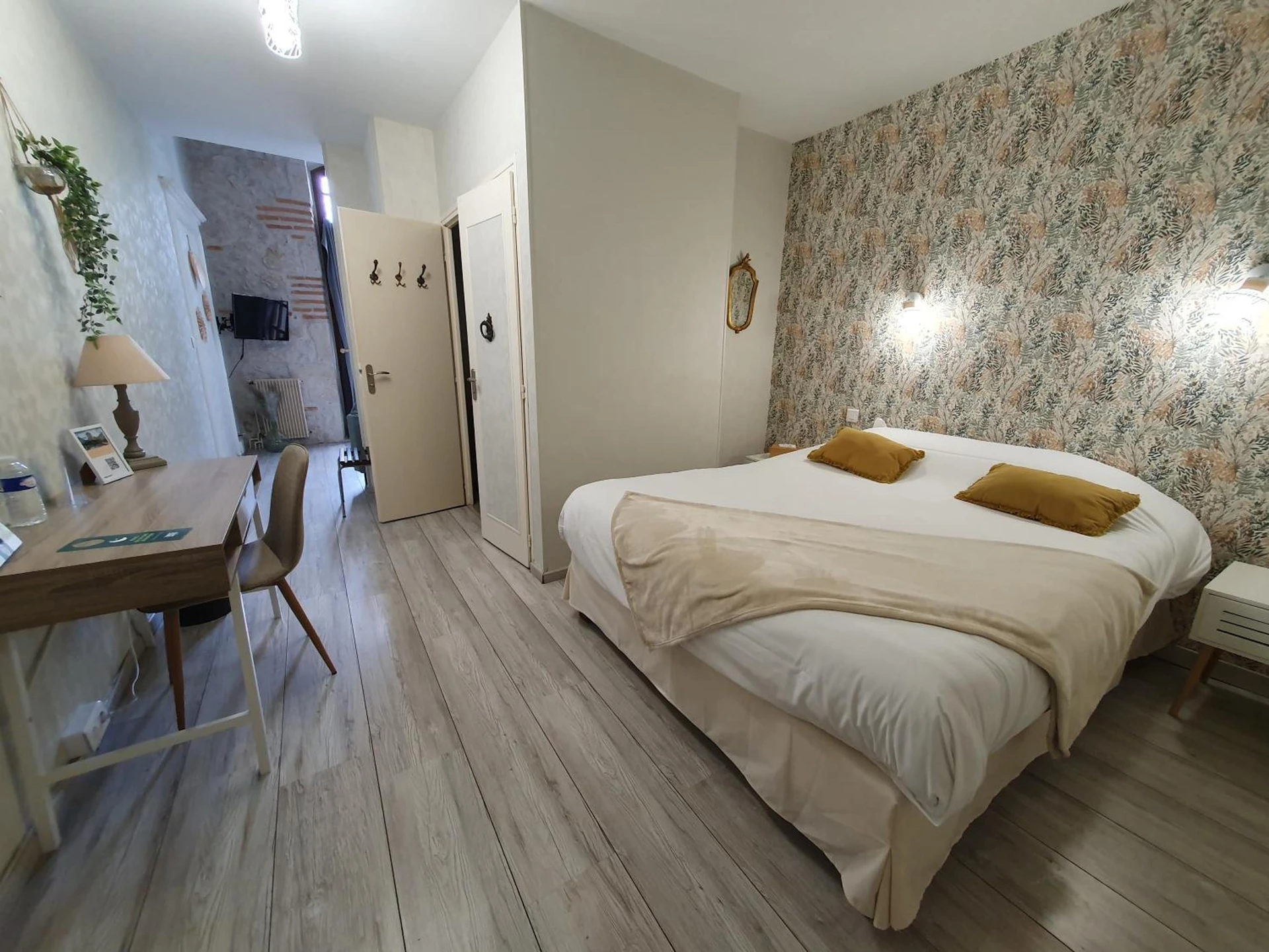 Organiser un séminaire d'entreprise : Logis Hotel Le Prince Noir à serignac-sur-garonne