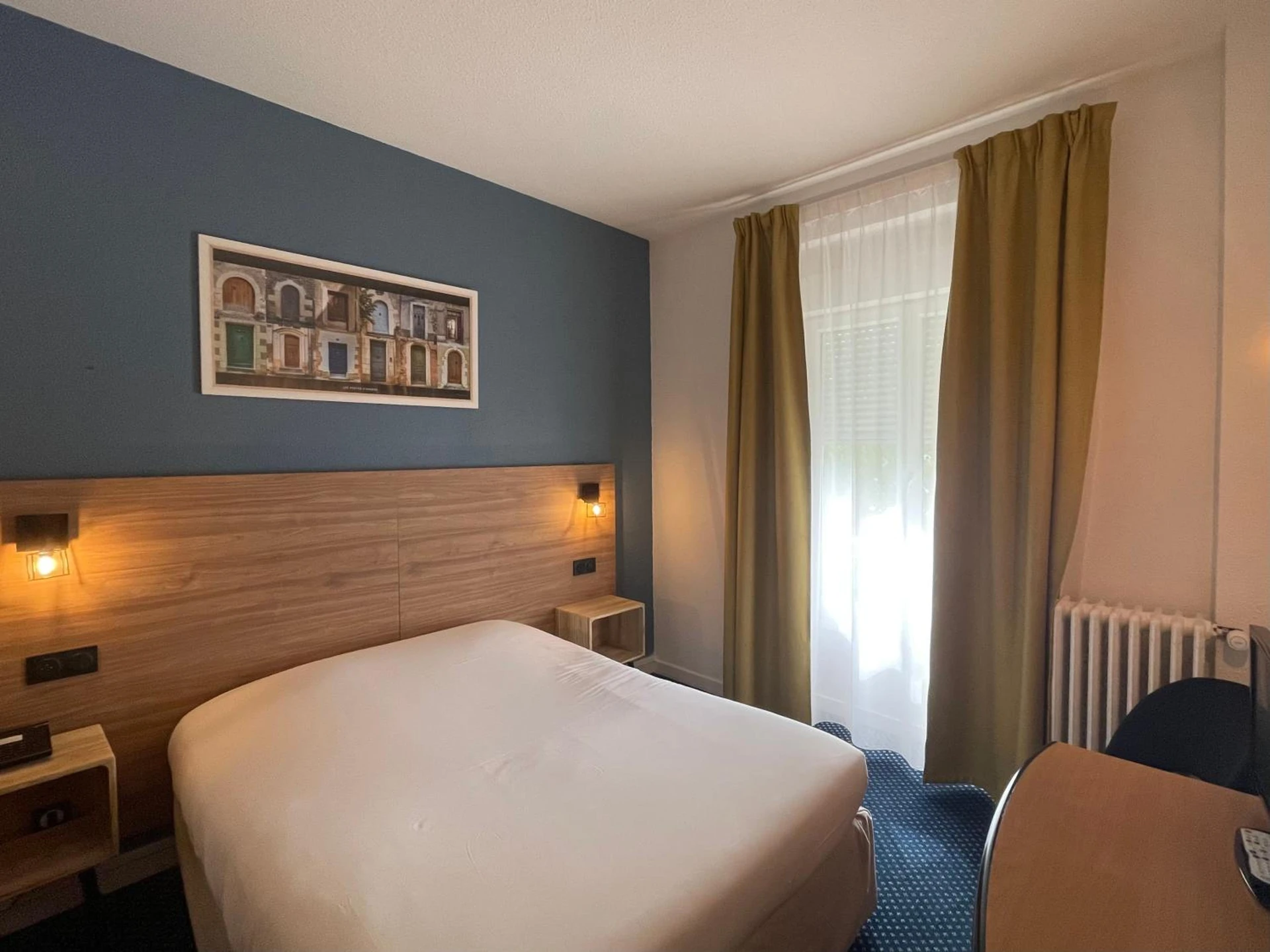 Chambre disponible pour un séminaire d'entreprise à Hotel Le Progres - Angers