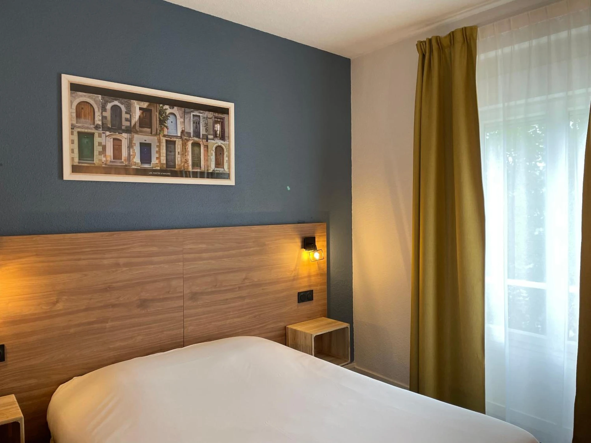 Chambre disponible pour un séminaire d'entreprise à Hotel Le Progres - Angers