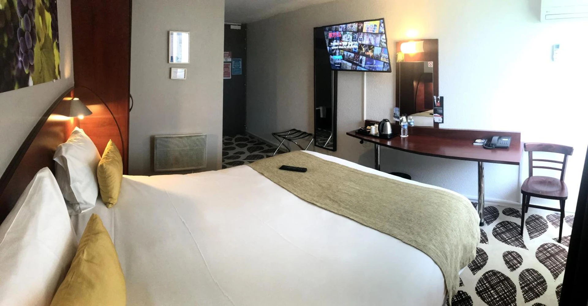 Chambre disponible pour un séminaire d'entreprise à Contact Hôtel Le Provençal Bordeaux Lac - Bordeaux