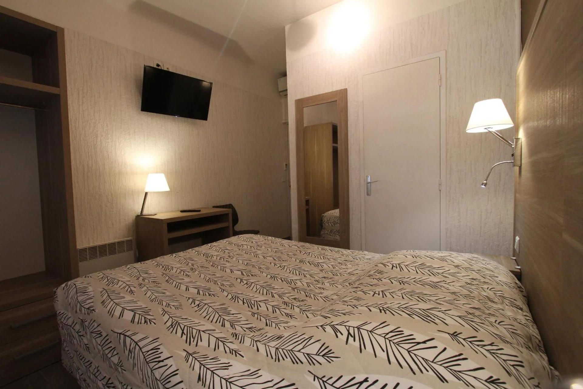 Chambre disponible pour un séminaire d'entreprise à Le Provençal - Tarascon