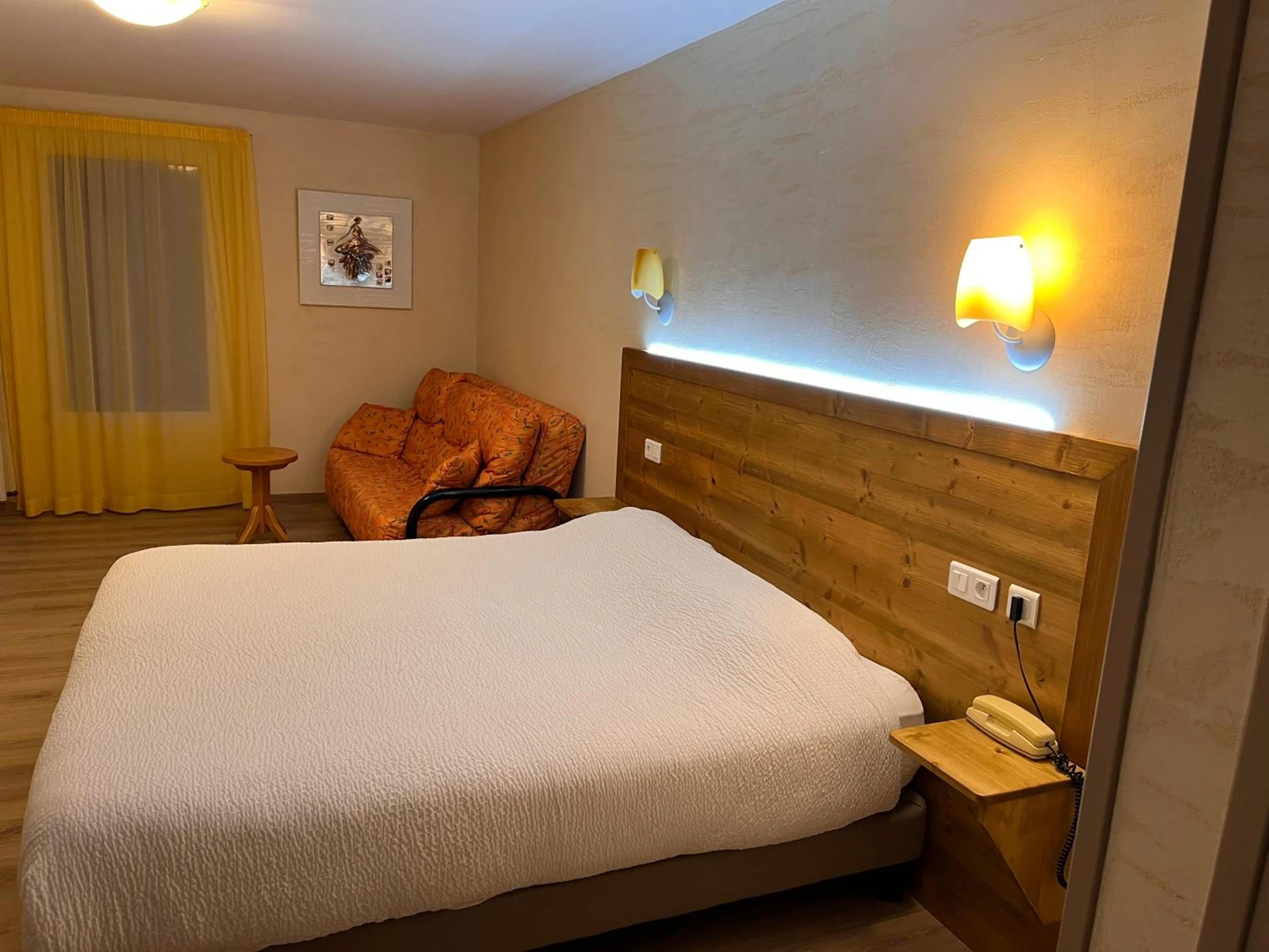 Organiser un séminaire d'entreprise : Logis Hotel Spa Restaurant Le Provence à lanarce