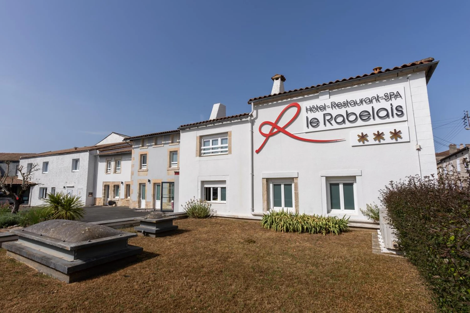 Organiser un séminaire d'entreprise : Logis LE RABELAIS Hôtel- Restaurant - SPA à fontenay-le-comte