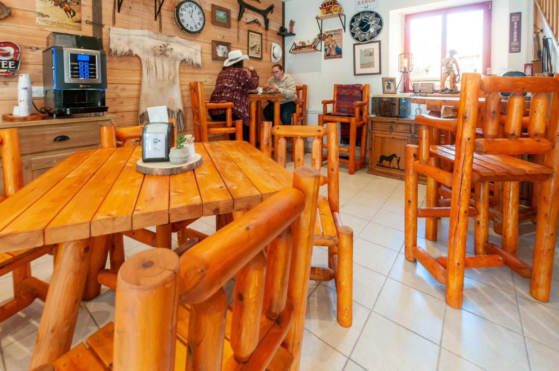 Chambre à Hotel Le Ranch - Organiser un séminaire d'entreprise à Brûlon