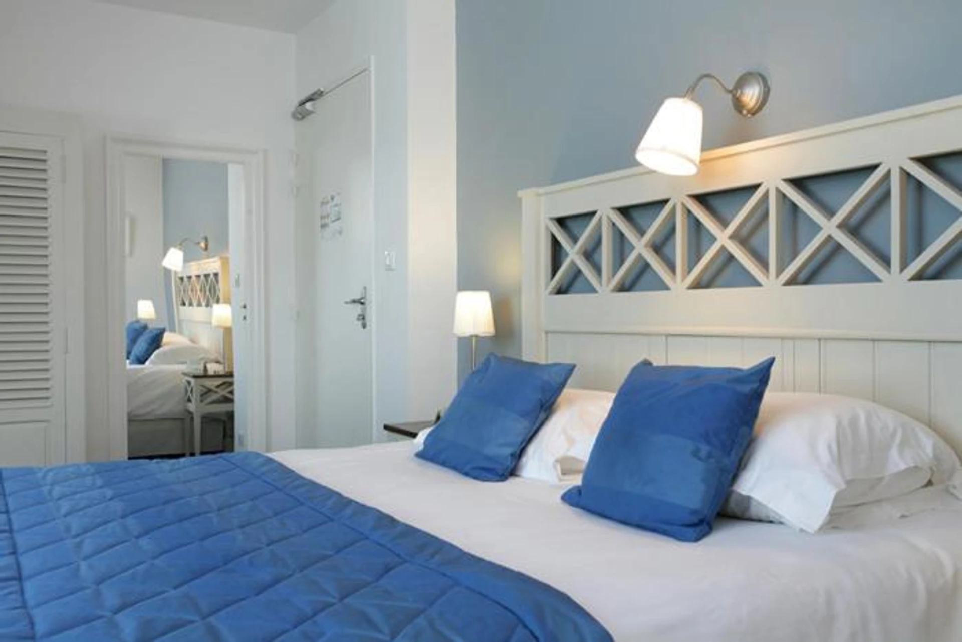 Chambre disponible pour un séminaire d'entreprise à Logis Hotel, restaurant et spa Le Relais De Broceliande - Paimpont