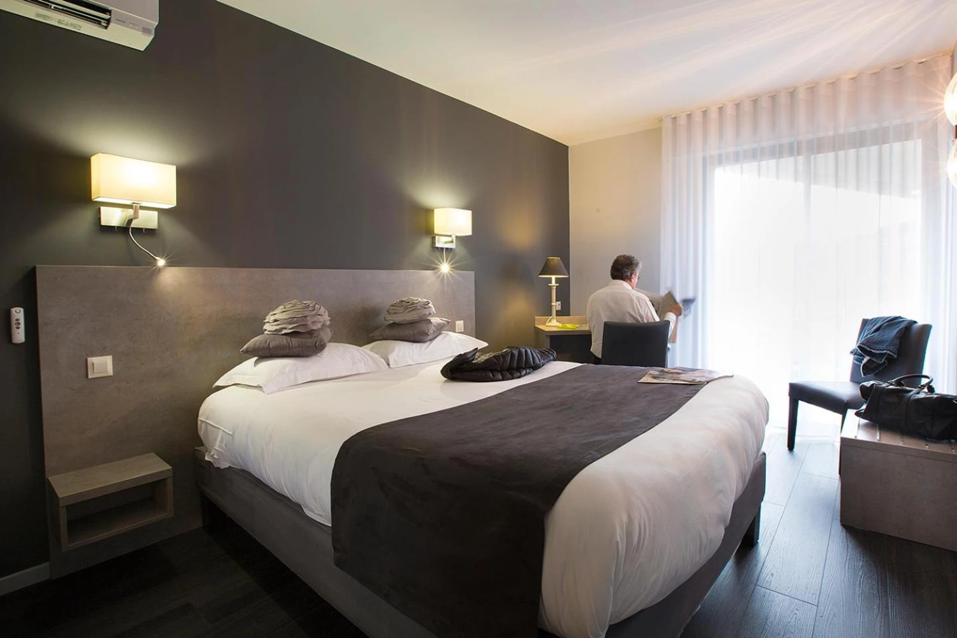 Chambre disponible pour un séminaire d'entreprise à Logis Le Relais de Farrou - Hôtel - Restaurant - Spa - Villefranche-de-Rouergue