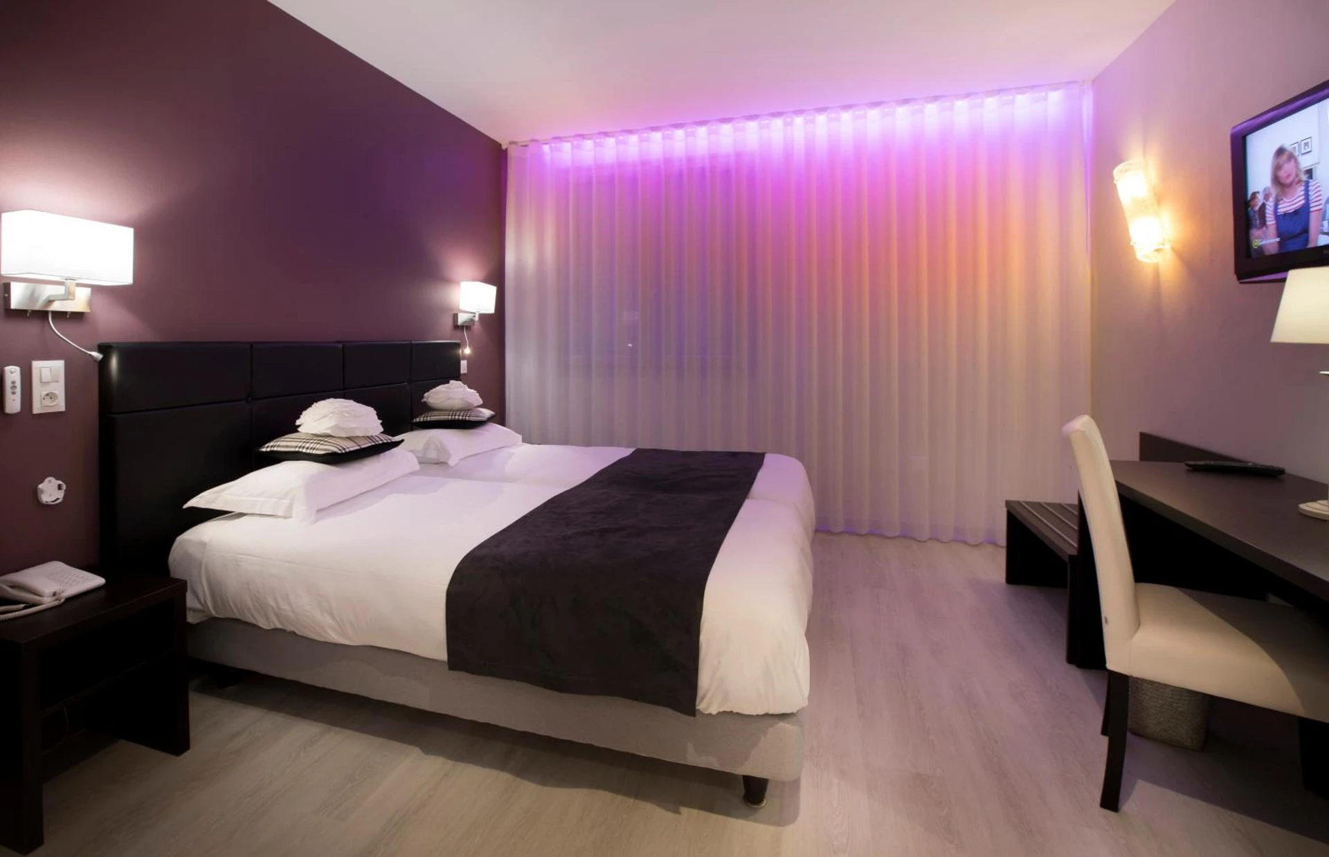 Chambre disponible pour un séminaire d'entreprise à Logis Le Relais de Farrou - Hôtel - Restaurant - Spa - Villefranche-de-Rouergue