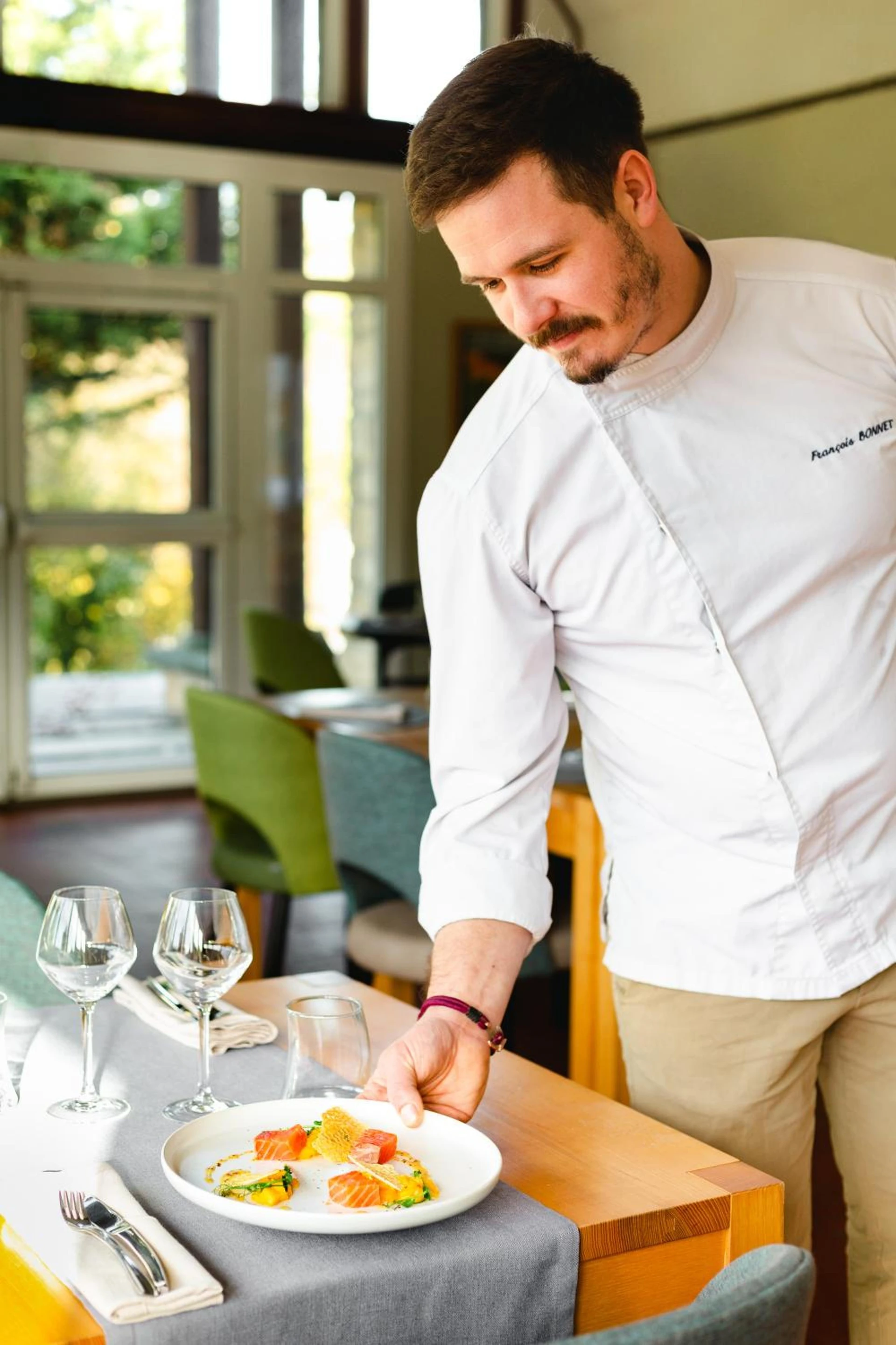 Organiser un séminaire d'entreprise : Logis Hotel Le Relais De La Poste Restaurant Le Fil du Temps à thury-harcourt