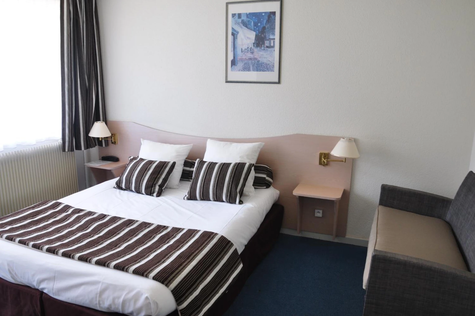 Chambre disponible pour un séminaire d'entreprise à Le Relais De La Vallee - Hyèvre-Paroisse