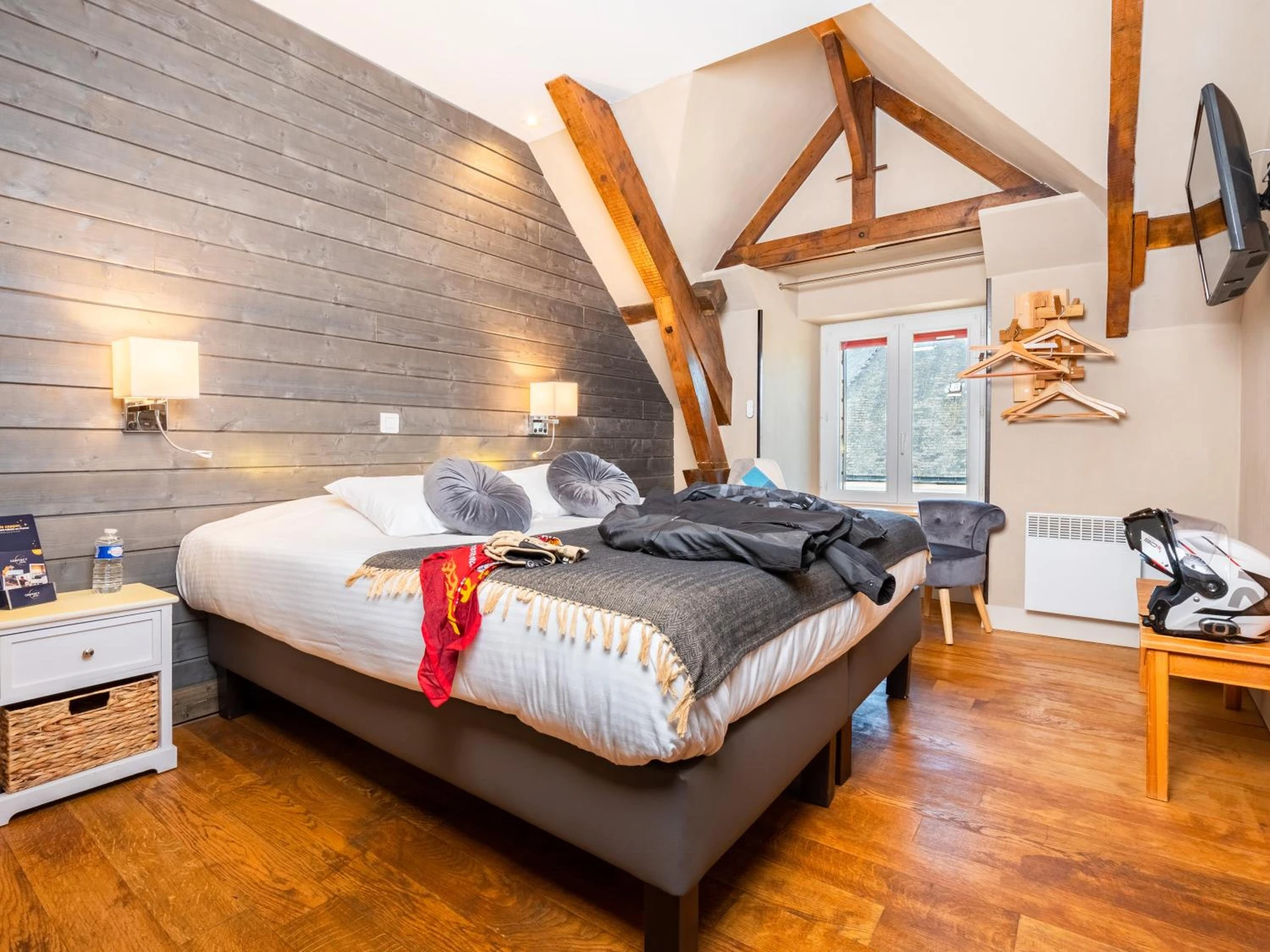 Magnifique chambre pour un séminaire d'entreprise à Le Relais des Lacs Bourgogne Morvan - Planchez