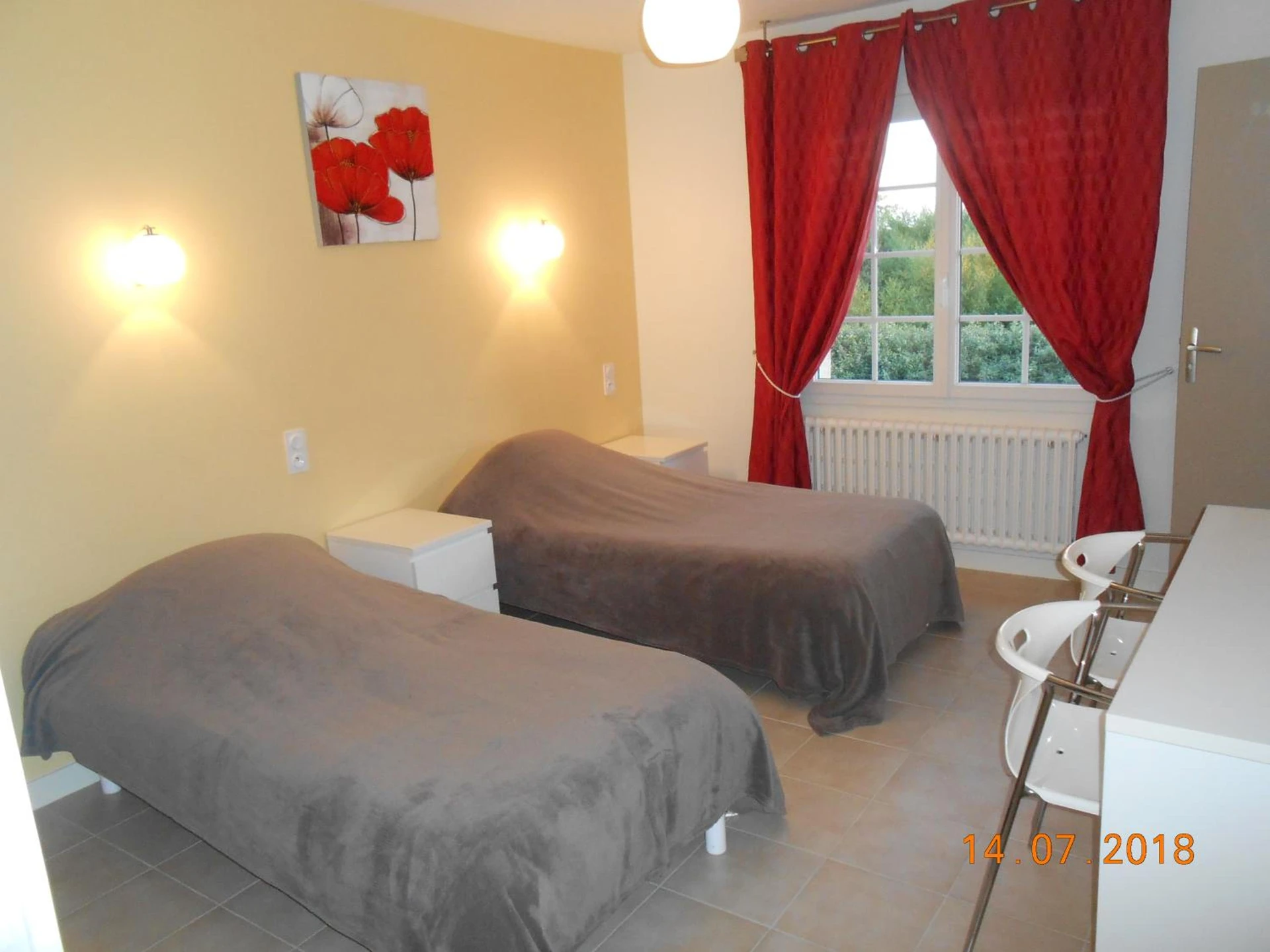 Chambre disponible pour un séminaire d'entreprise à Le Relais des Primeurs LOGIS HOTEL - Taulé