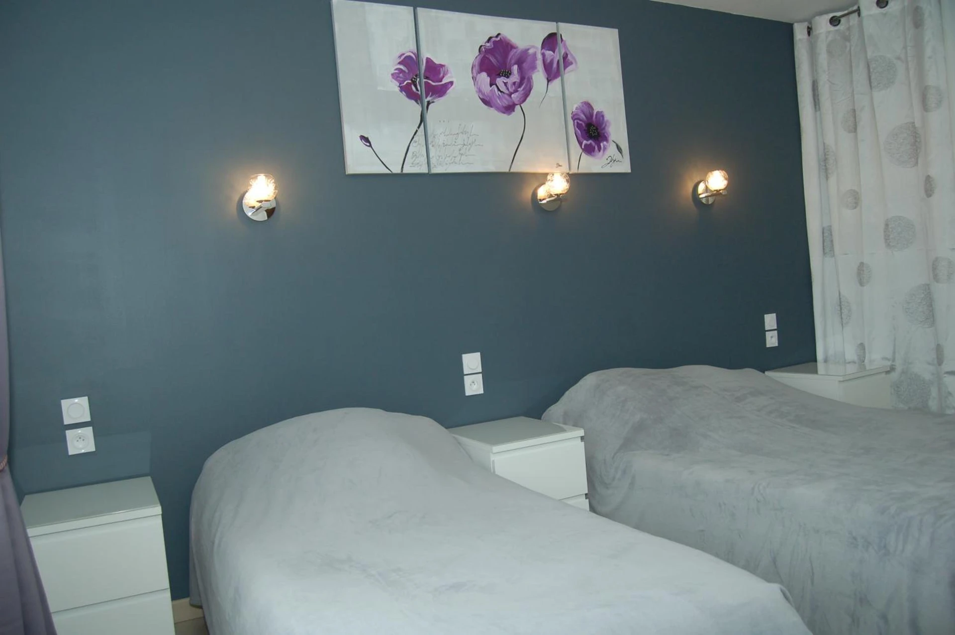Chambre disponible pour un séminaire d'entreprise à Le Relais des Primeurs LOGIS HOTEL - Taulé